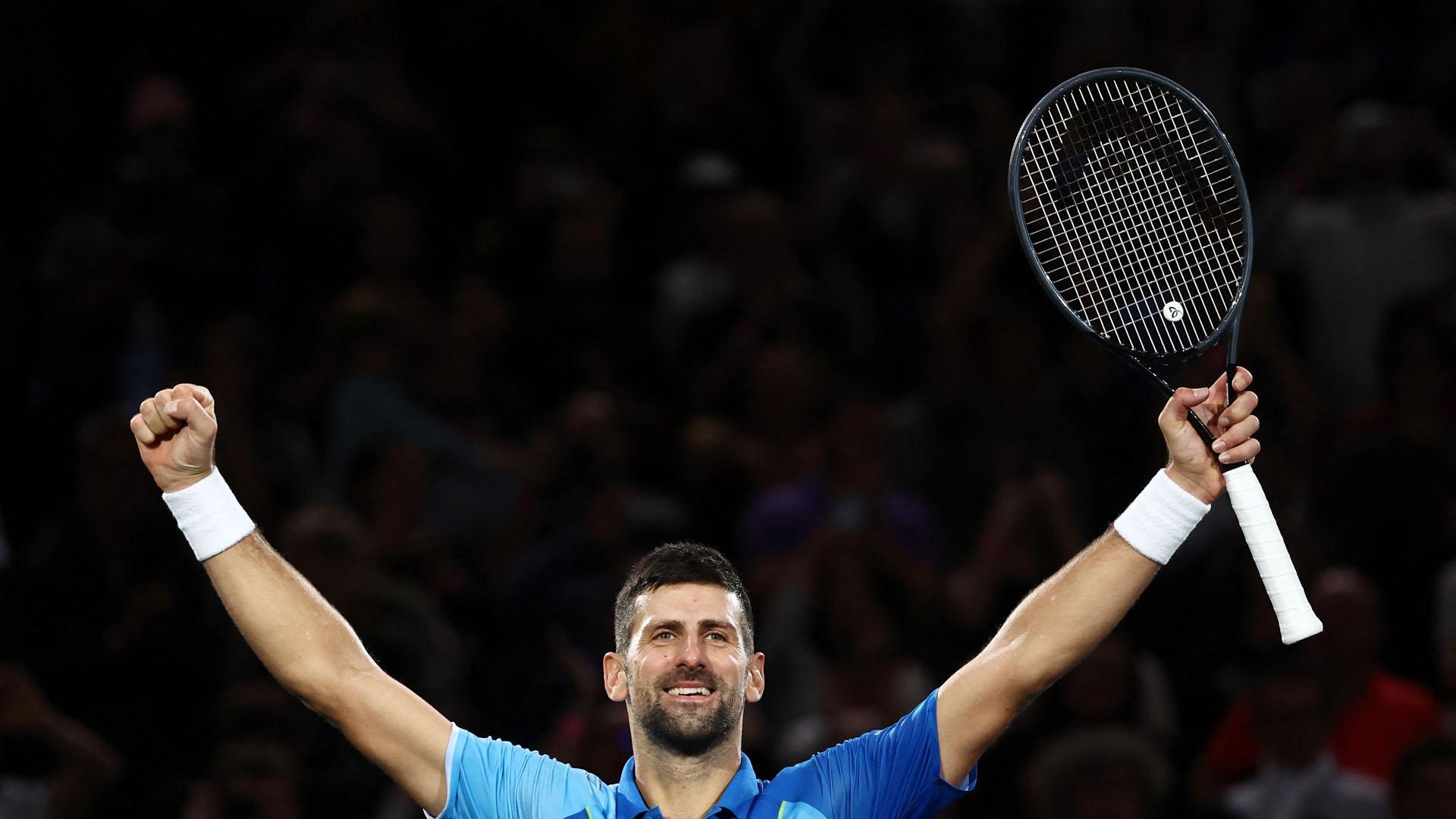 Djokovic celebra su triunfo en el Masters 1000 París