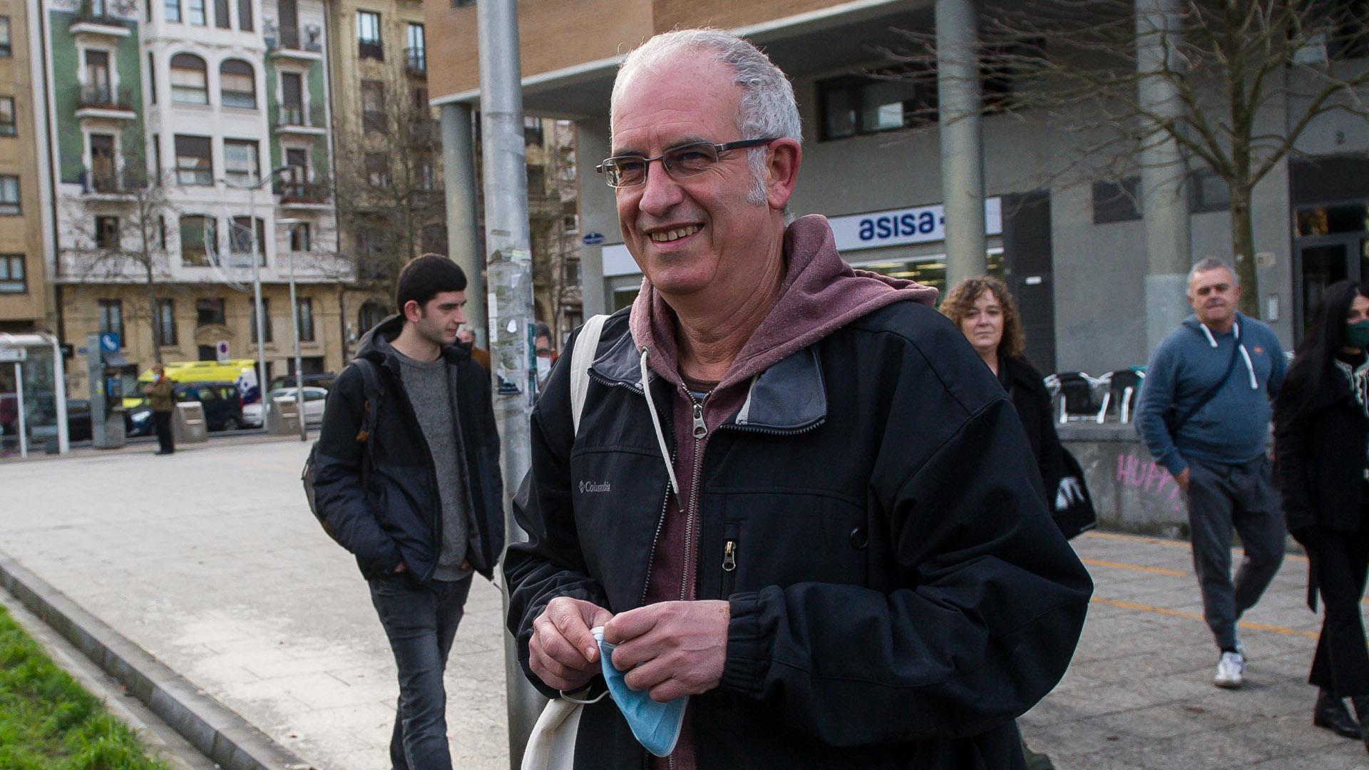El ex jefe de ETA ‘Mikel Antza' (c) a su llegada a declarar en la investigación del asesinato de Gregorio Ordóñez, el pasado 21 de diciembre de 2021, en San Sebastián