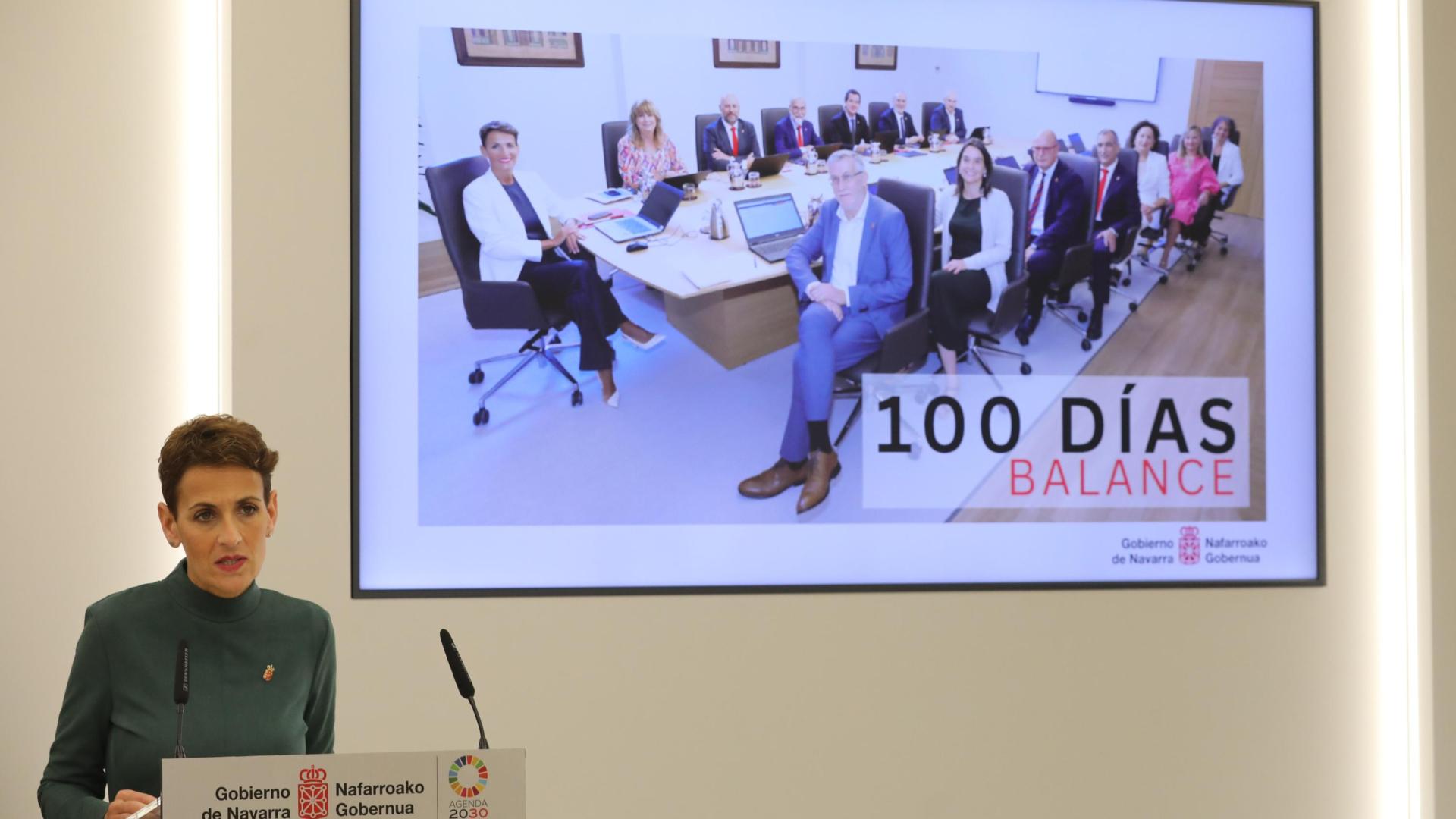 La presidenta Chivite, durante su comparecencia por los 100 primeros días de legislatura