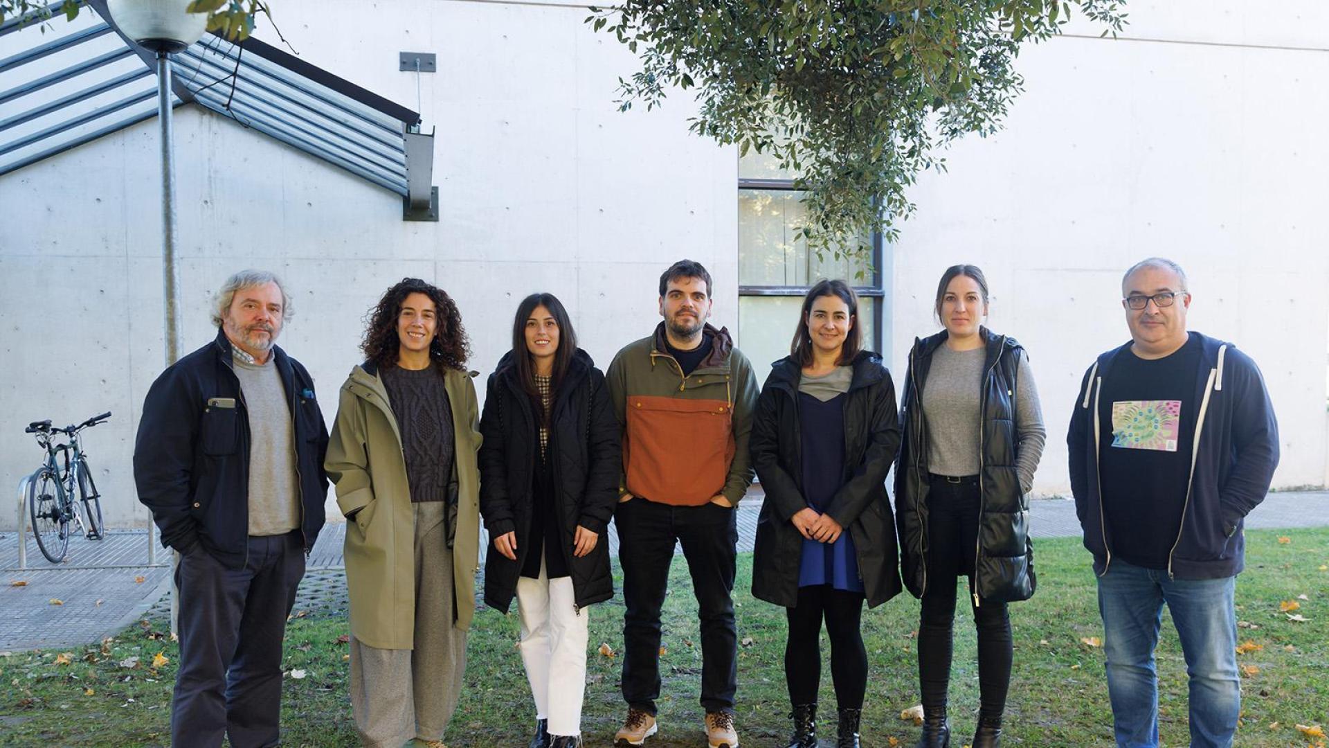 Participantes de la UPNA en el proyecto. De izqda. a dcha.: Txrema Uribe, Begoña Elizalde San Miguel, Maite Huerta, Víctor Sanchez, Lucía Martínez, Sandra Siria y Alberto Jauregui. Faltan en la foto Hodei Sarasa y Laureano Martínez.