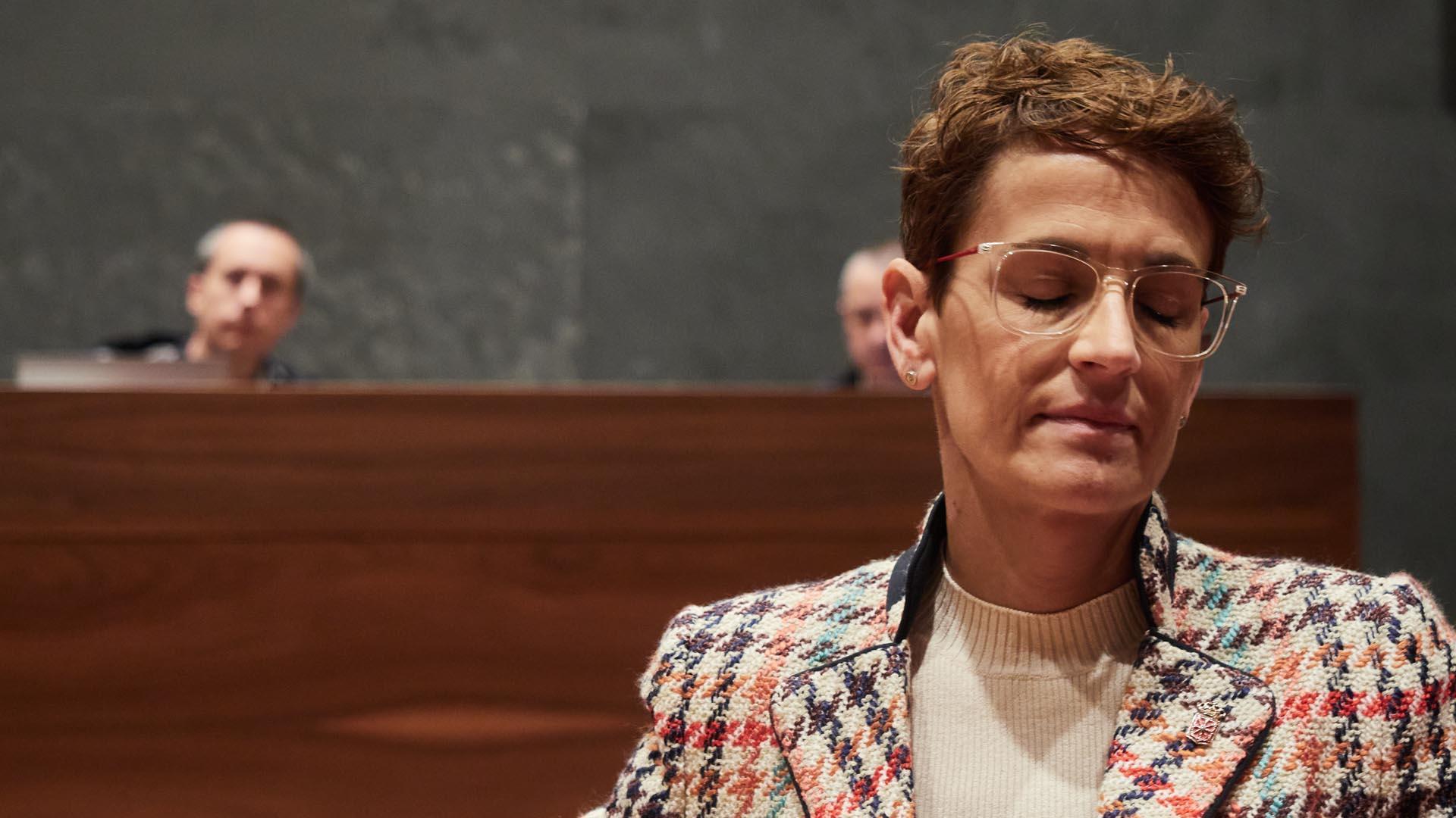 La presidenta del Gobierno de Navarra, María Chivite, durante una sesión plenaria en el Parlamento de Navarra