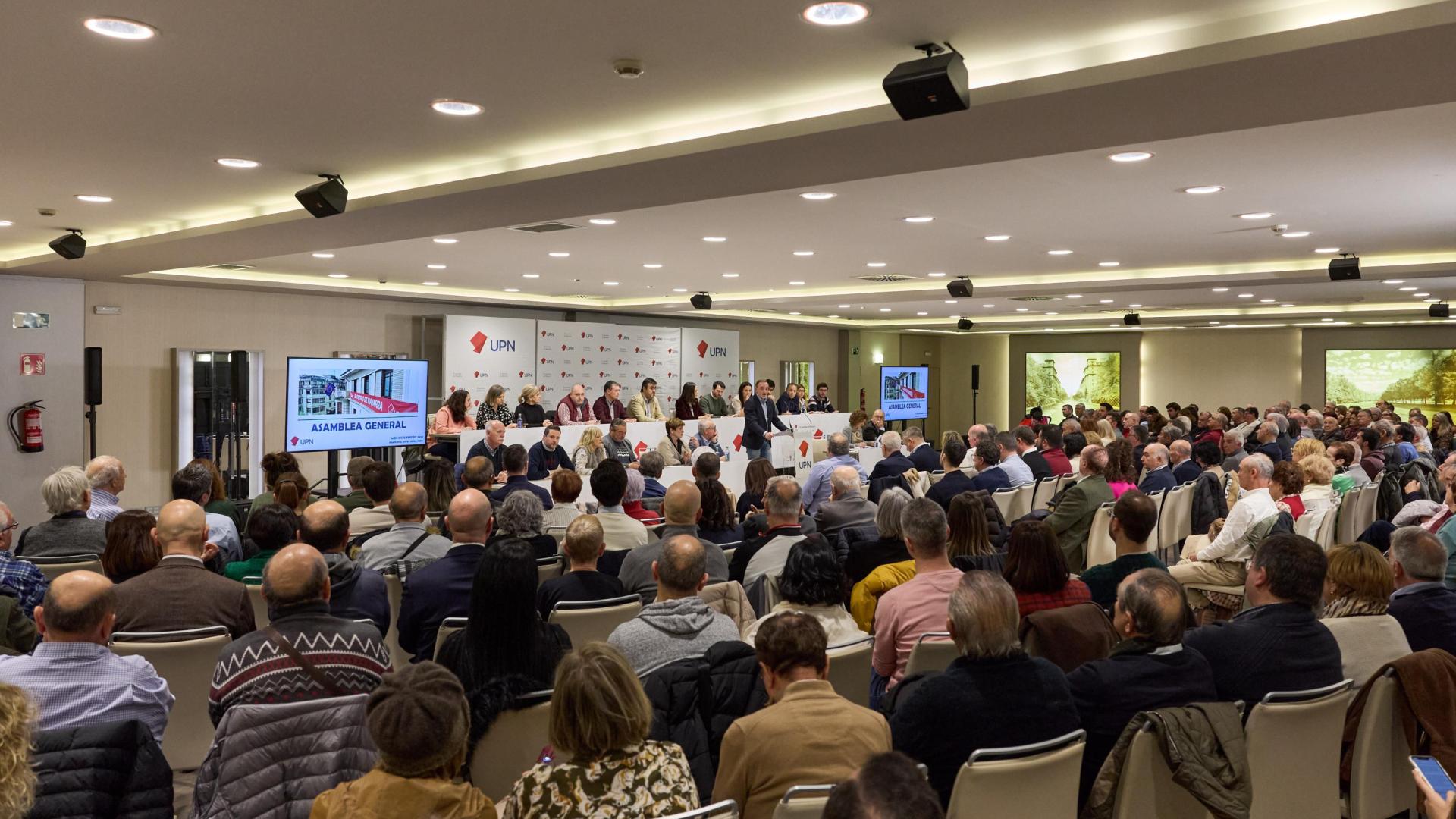 Alrededor de 250 cargos  y afiliados de UPN asistieron ayer a la asamblea ordinaria anual del partido, en la que intervino Javier Esparza.