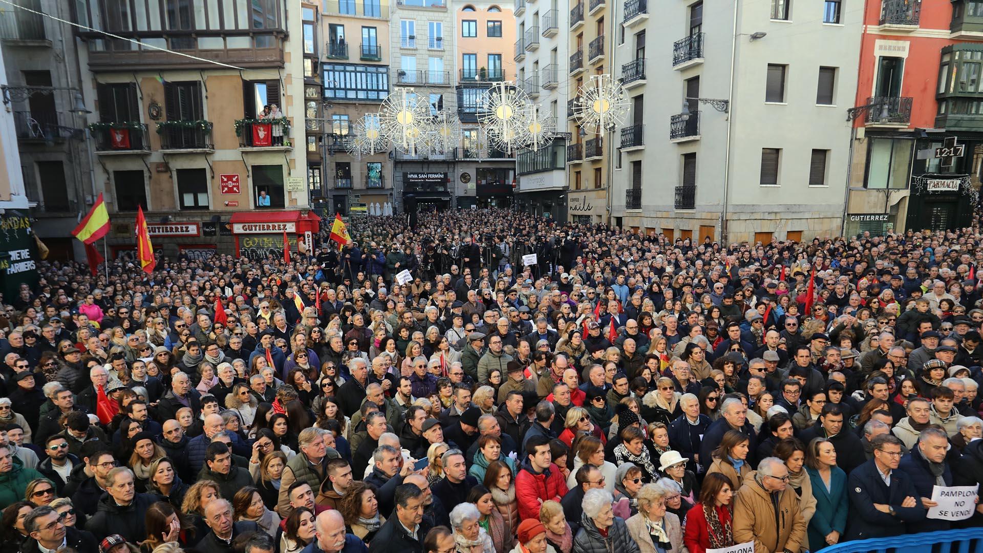 Concentración contra la moción de censura en Pamplona.