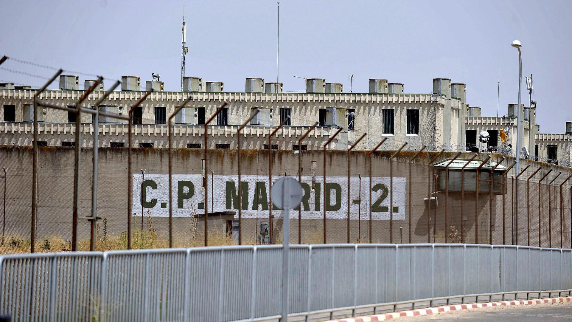 Vista de la entrada del Centro Penitenciario de Alcalá-Meco