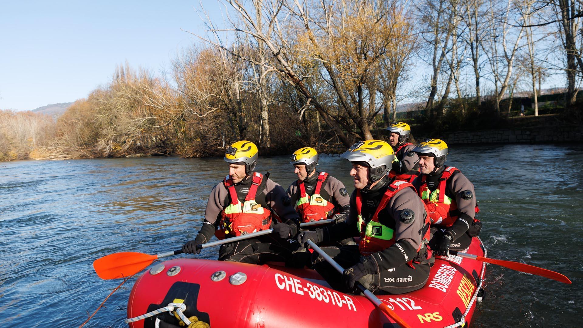 Fotos del Grupo de Rescate Acuático (GRA) de los Bomberos de Navarra. /