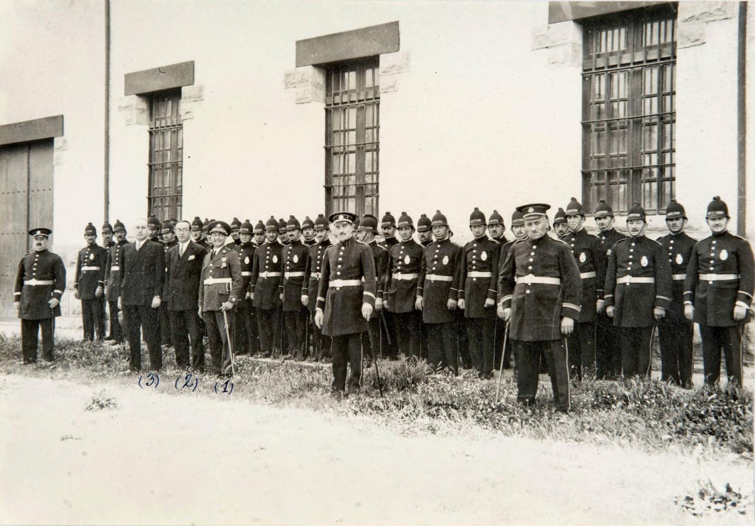 6 DE JUNIO DE 1928. La Guardia Municipal, con su jefe Gálvez Cañero; el teniente alcalde, Berasáin; y el secretario, Sanz González