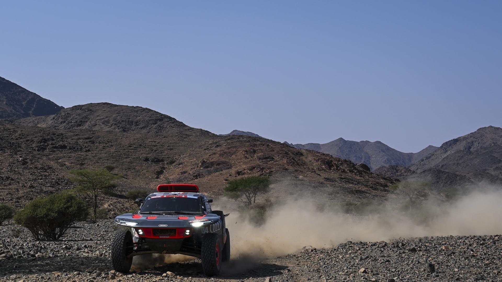 Carlos Sainz, en la etapa de este lunes del Dakar