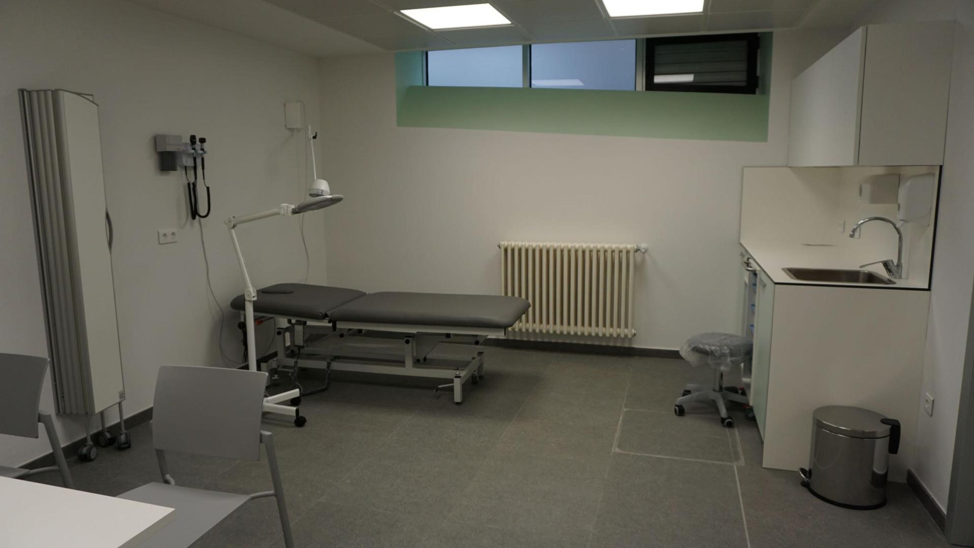 Una de las consultas del Servicio Normal de Urgencias de Tudela.