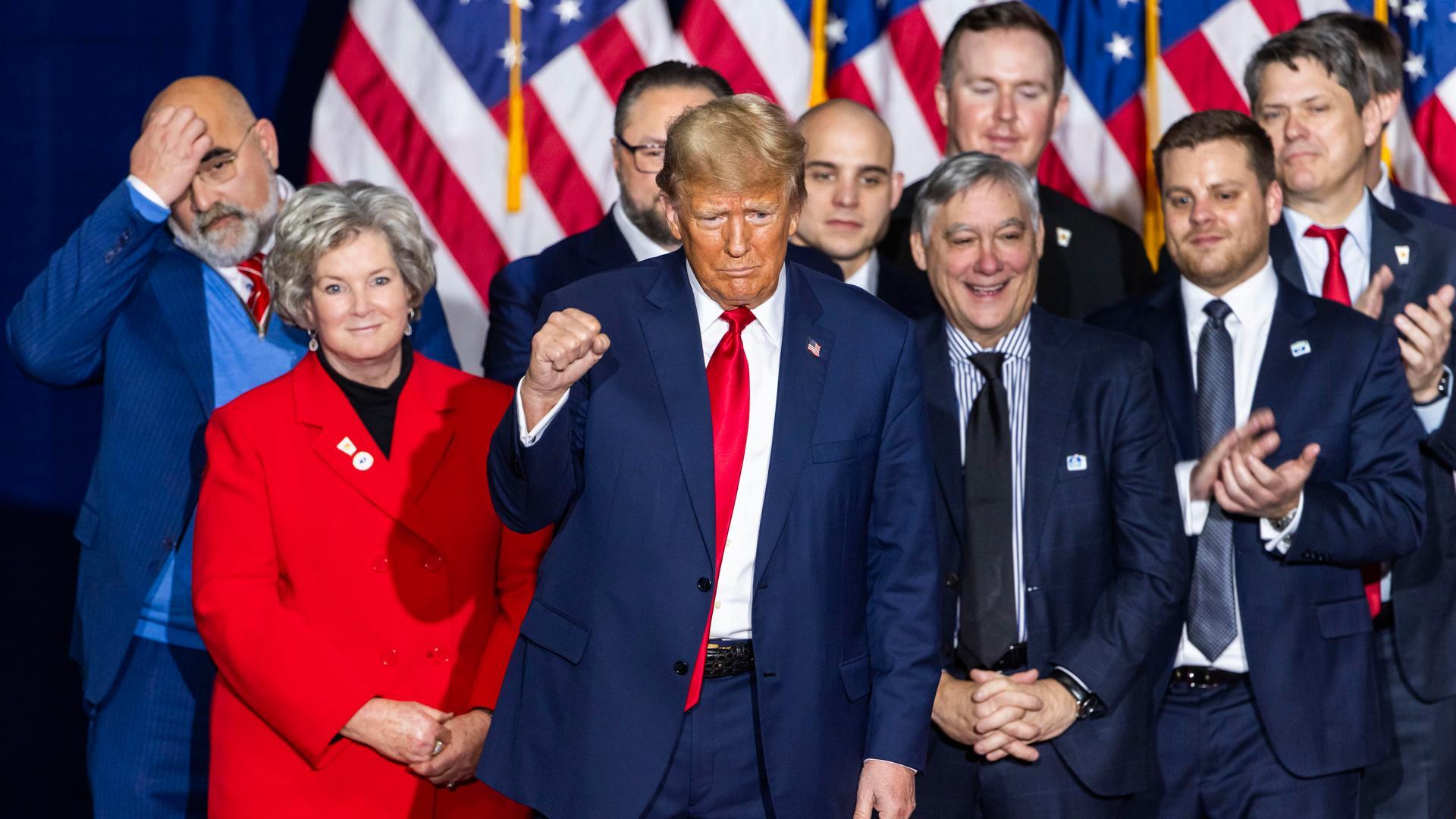 Trump gana los caucus republicanos de Iowa, la primera cita de las elecciones primarias