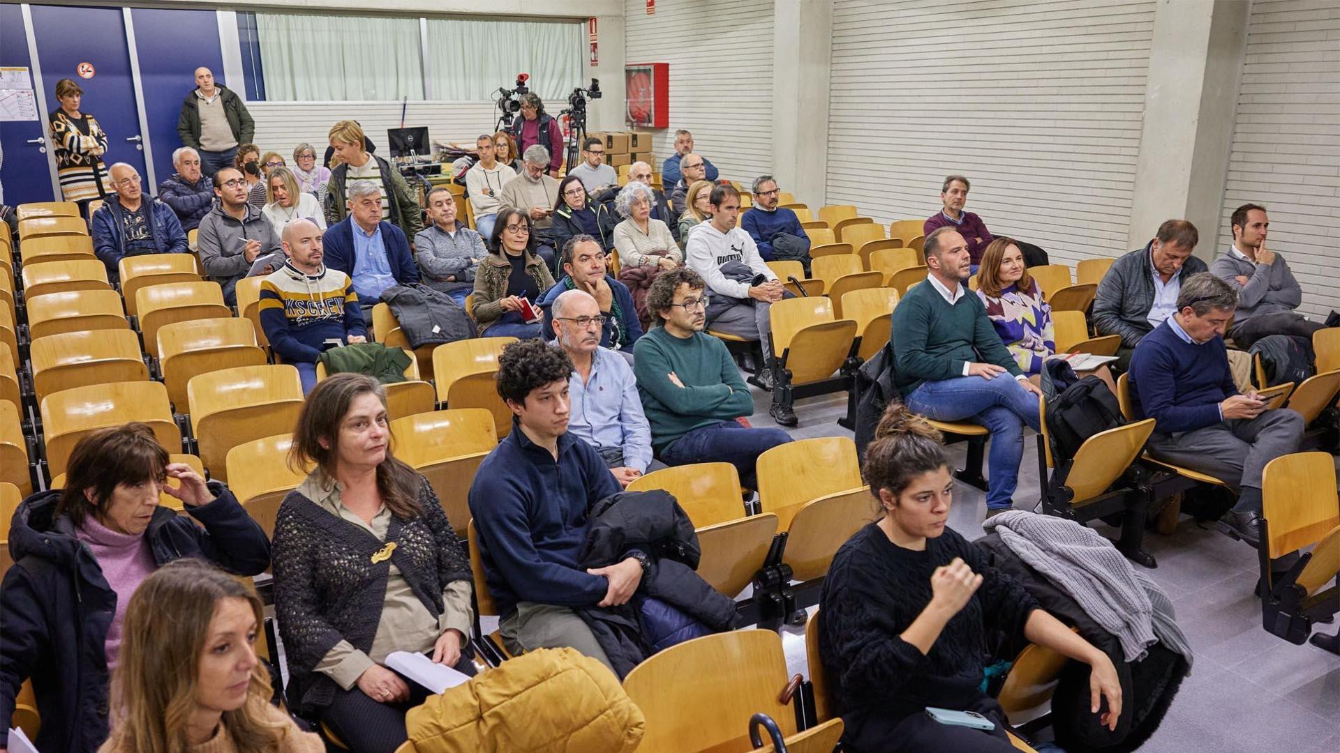Un foro de barrio anterior