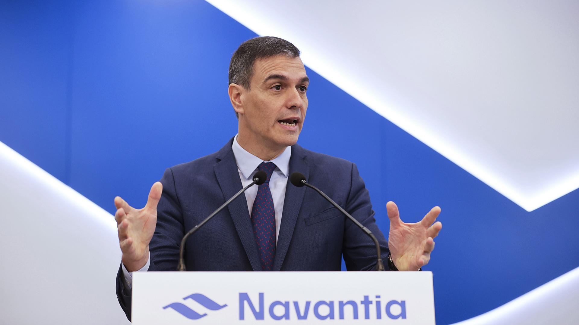 Pedro Sánchez en su comparecencia tras reunirse con el comité de empresa de Navantia./