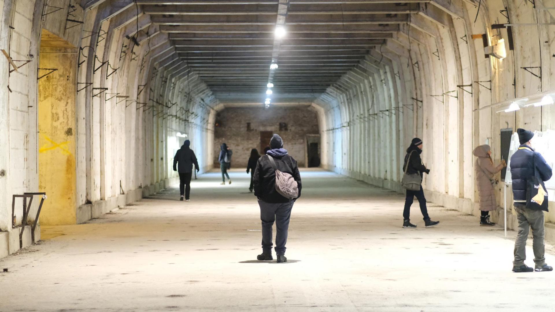 na galería de Ebensee donde existe una exposición permanente sobre el campo de concentración nazi que existió allí hacia el final de la Segunda Guerra Mundial