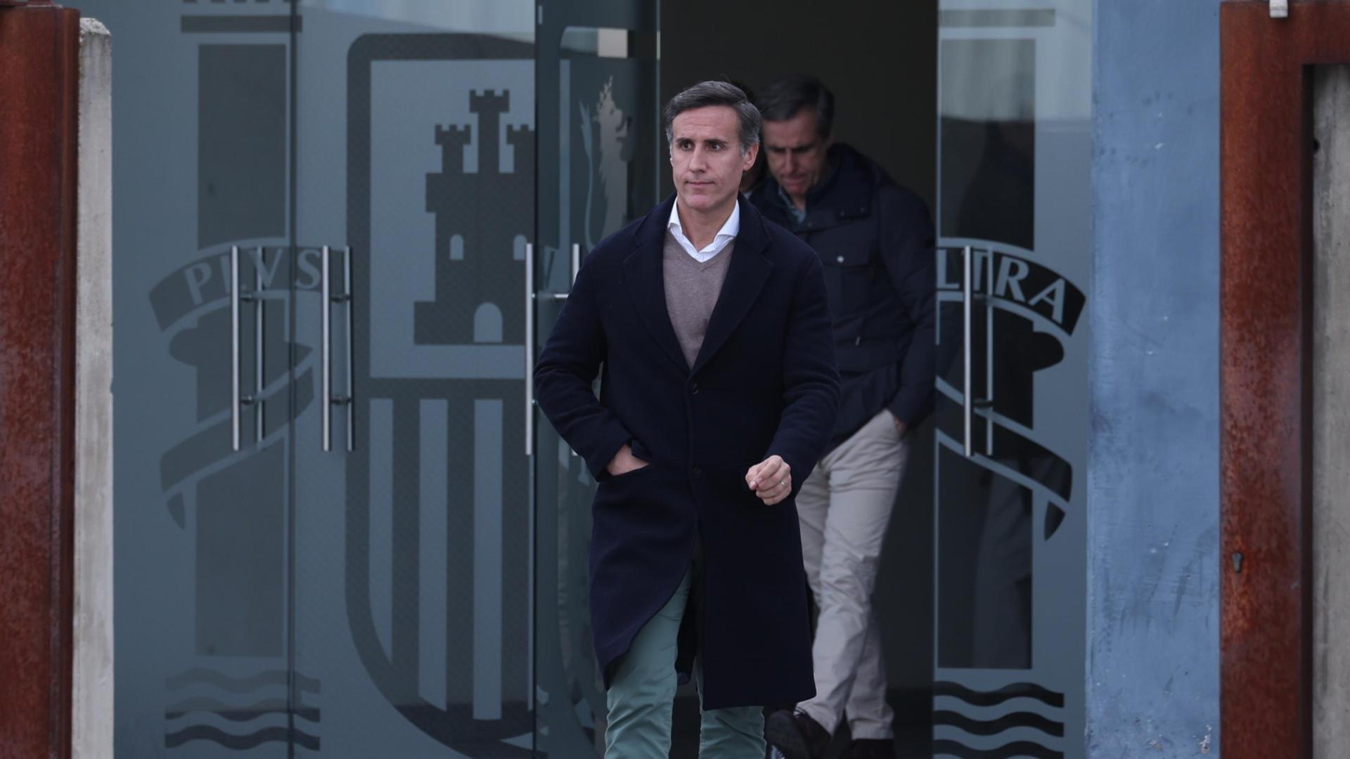 Álvaro Ruiz Mateos, este martes a su salida de la sede de la Audiencia Nacional en San Fernando de Henares