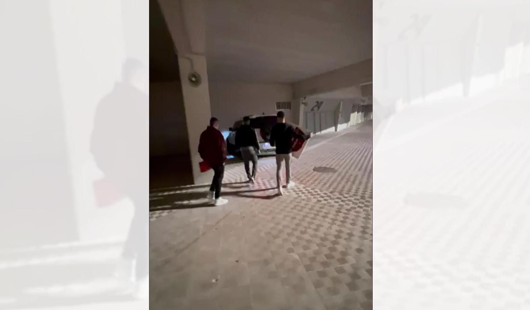 El Chimy abandona El Sadar tras firmar su salida al Betis