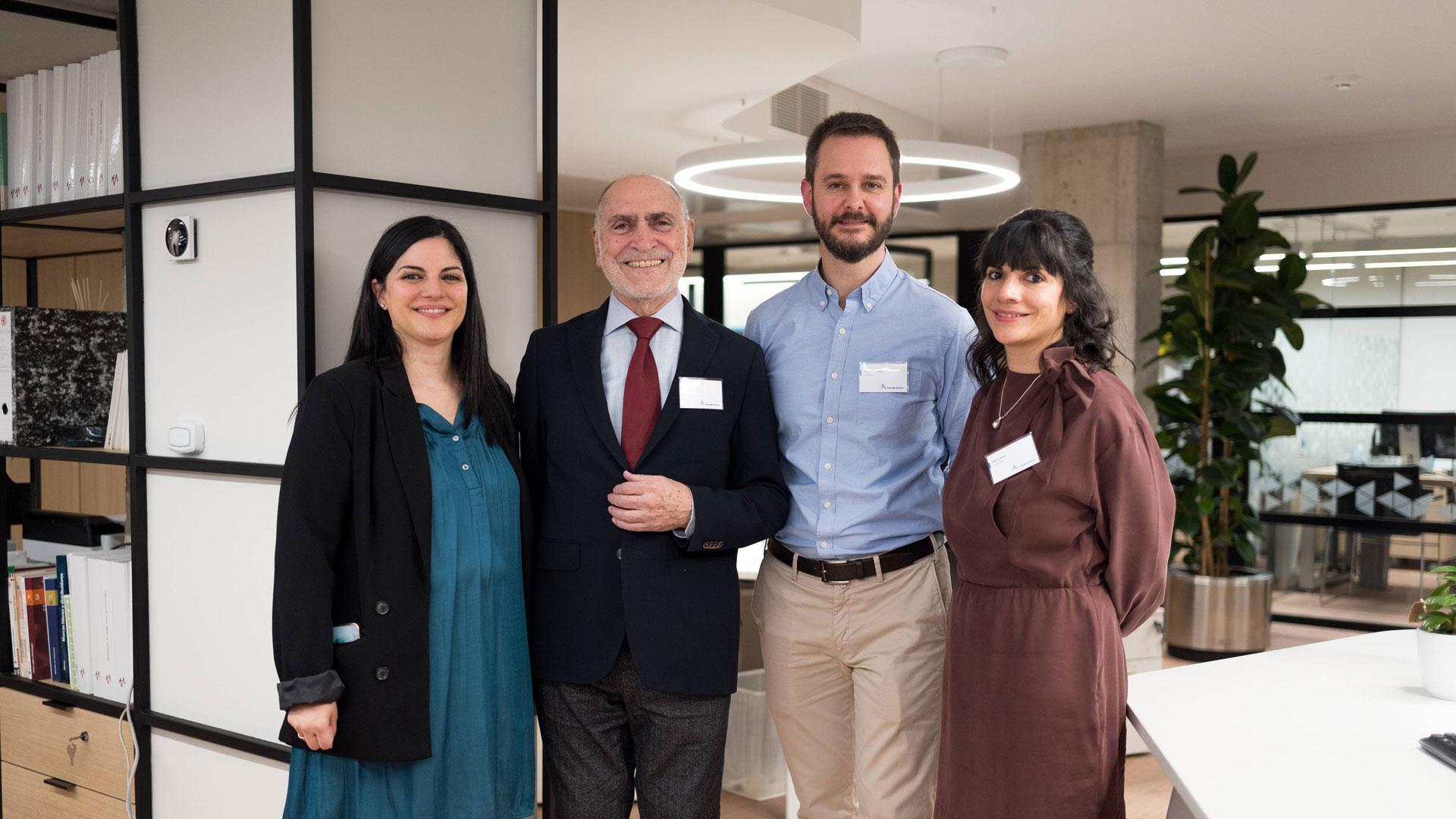 Por la izquierda: Lorena Lobete  Villegas (área comercial), José Lobete Cardeñoso (fundador y mentor), Jesús González Oteiza (dirección económica financiera) y Mar Lobete Villegas (gestión interna y de personas).