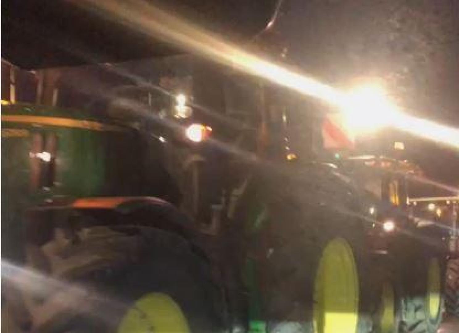 El tráfico de la ronda (PA-30) se ha visto afectado por las decenas de tractores que se desplazaban hasta Gorraiz