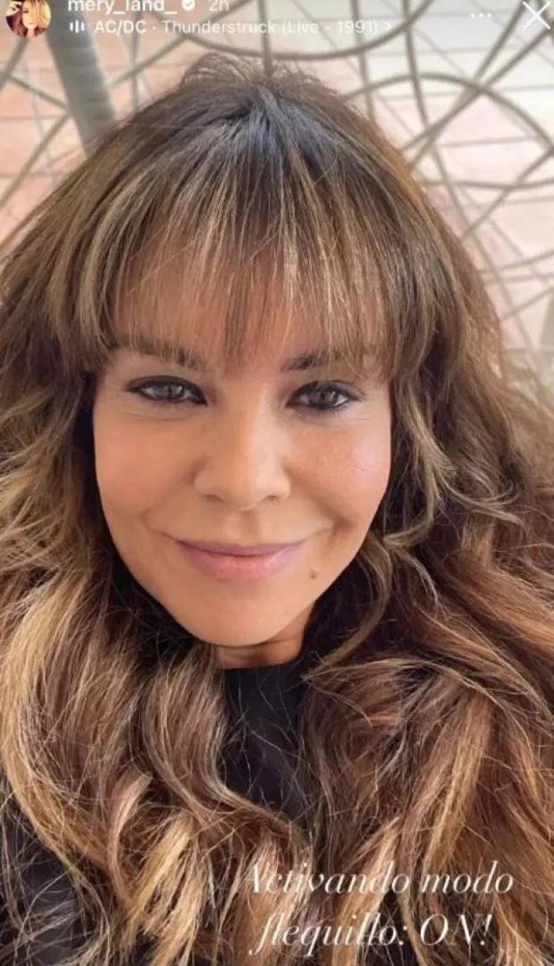 María José Campanario estrena look