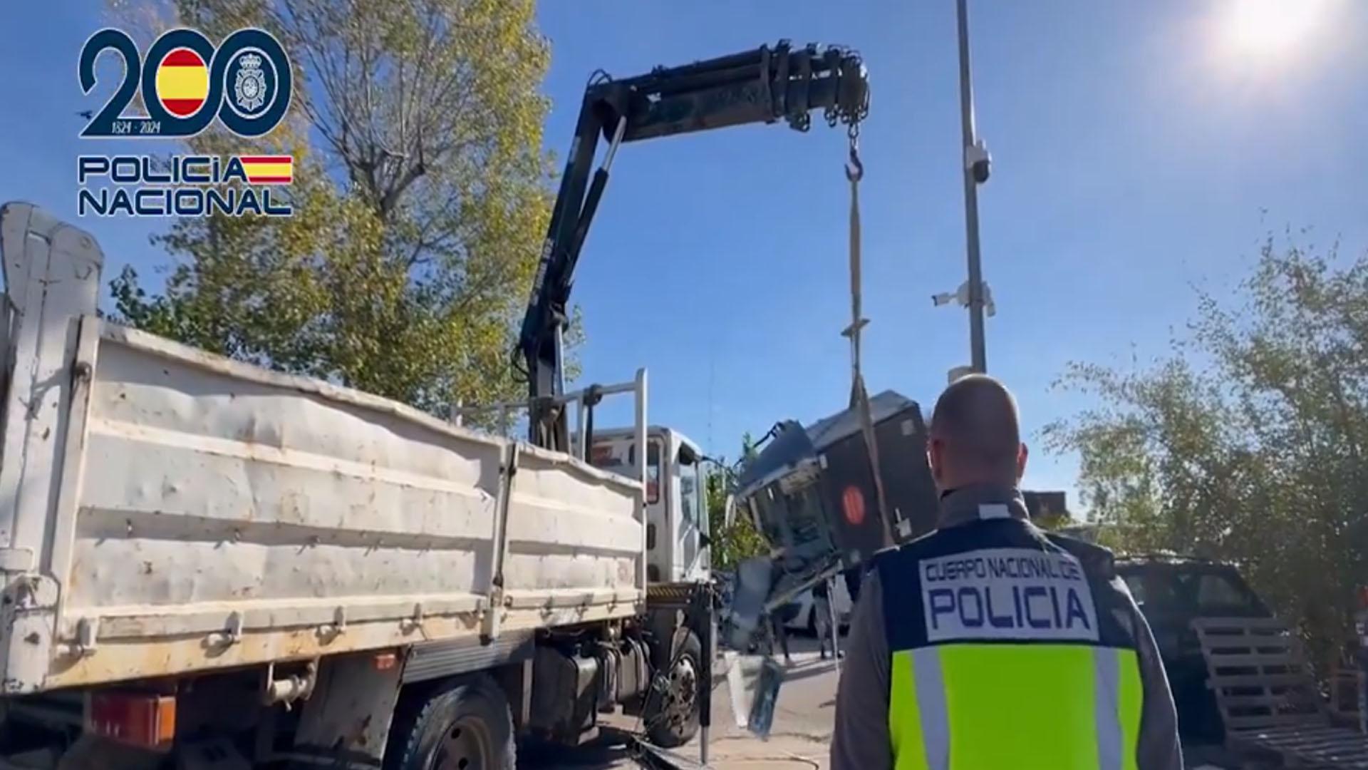 La banda desguazaba posteriormente los cajeros robados en un centro de operaciones en El Molar (Madrid)