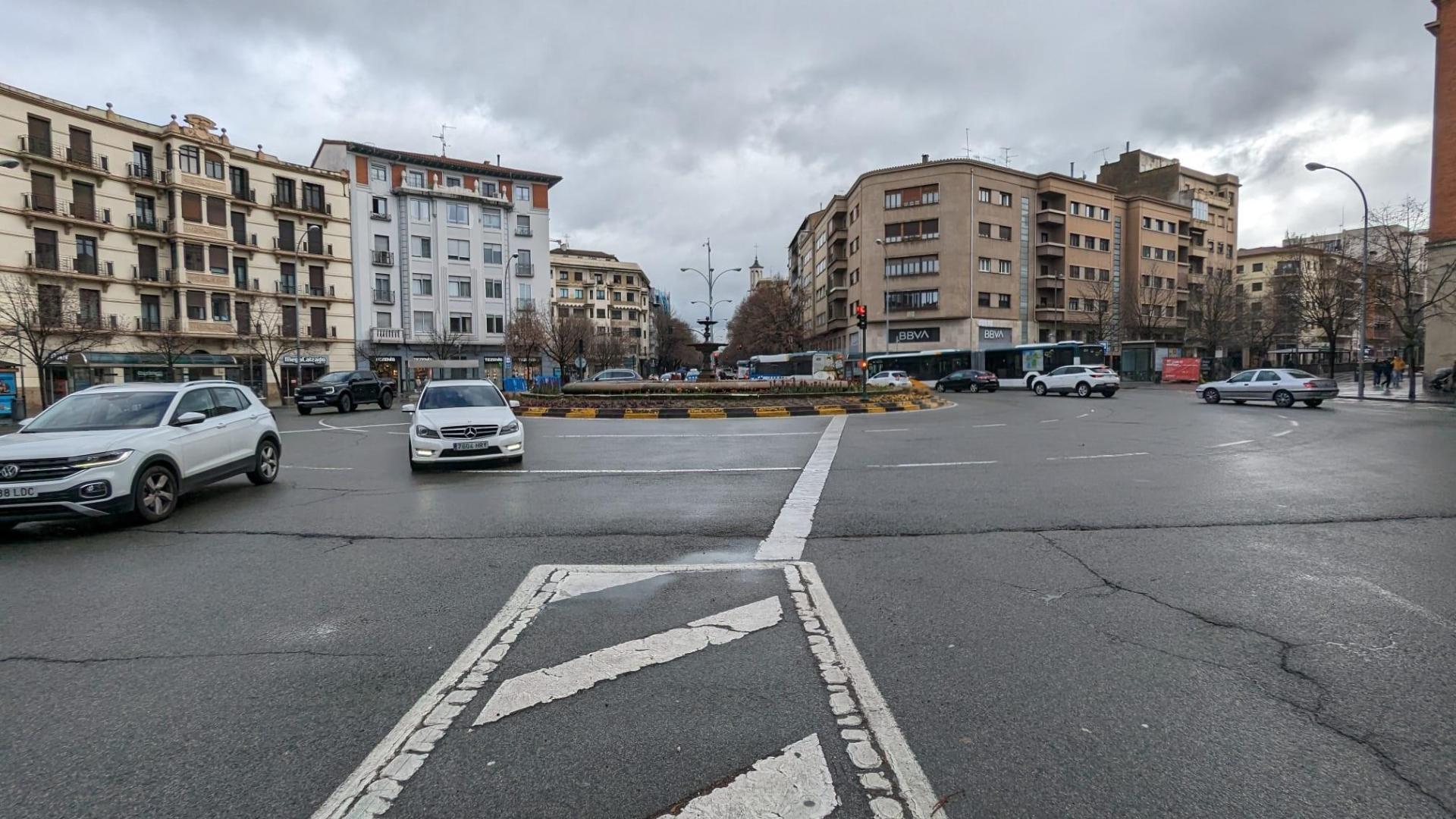 Tráfico fluido este sábado en la plaza de Merindades