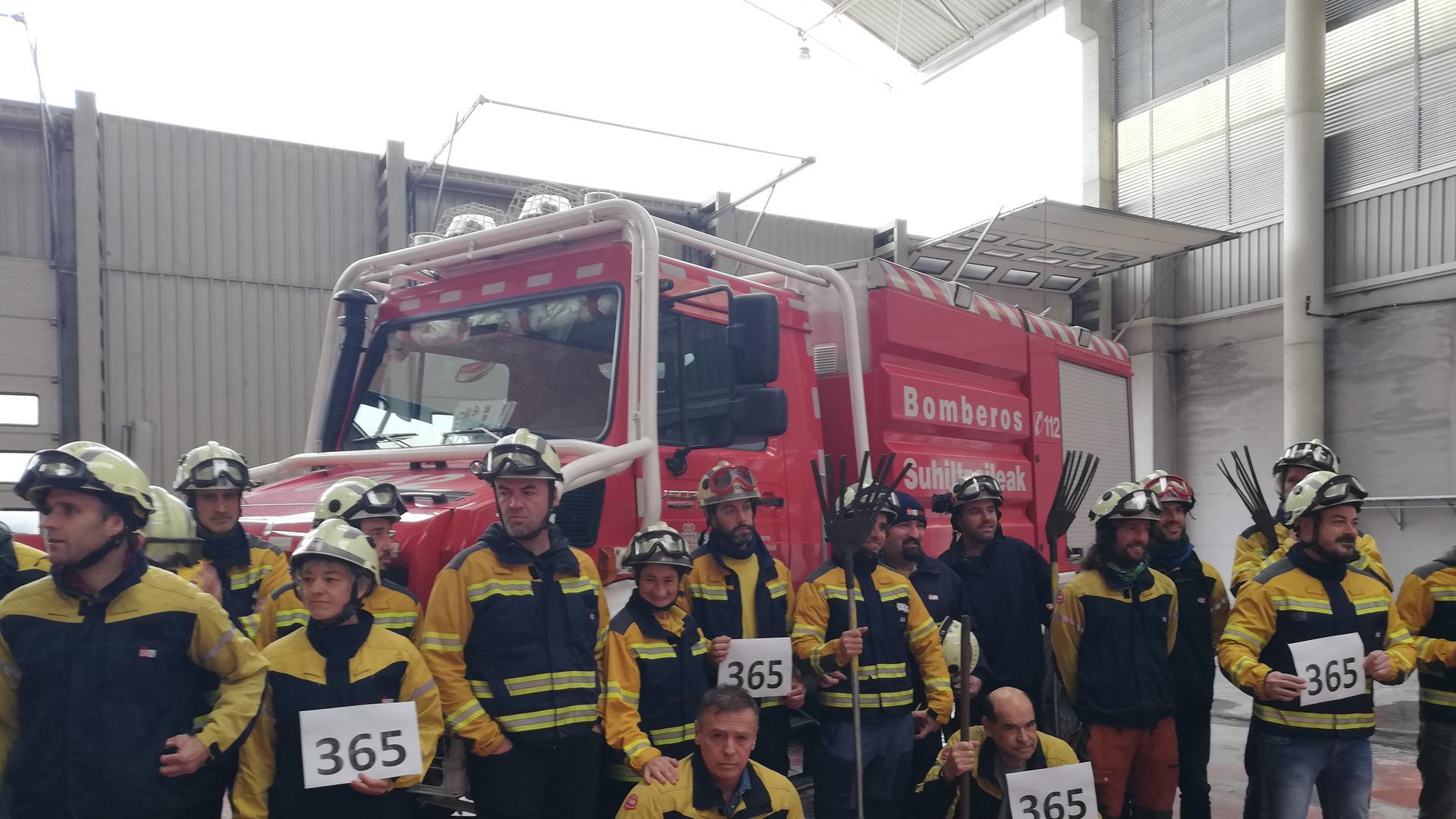 Bomberos forestales de Navarra han leído un comunicado este jueves en el parque de Cordovilla

EUROPA PRESS

29/02/2024