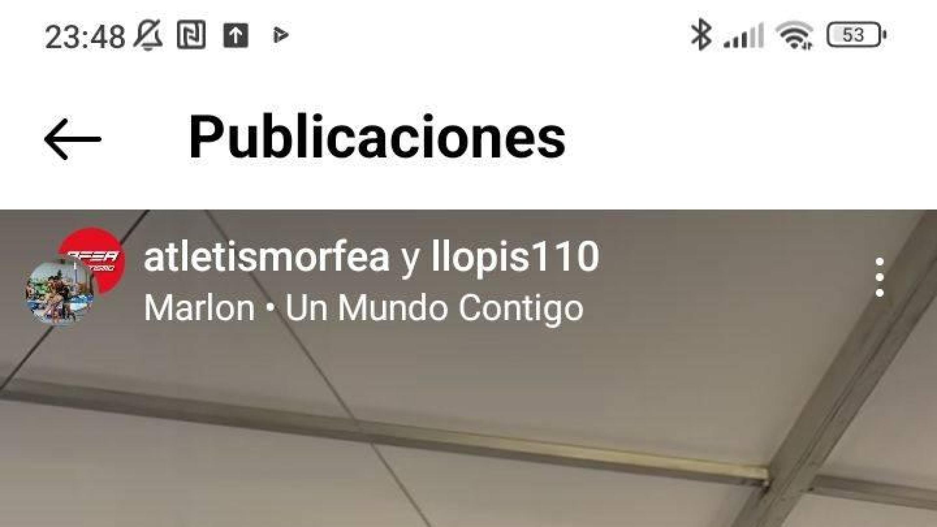 Asier Martínez felicita a Quique Llopis por su cuarta plaza.