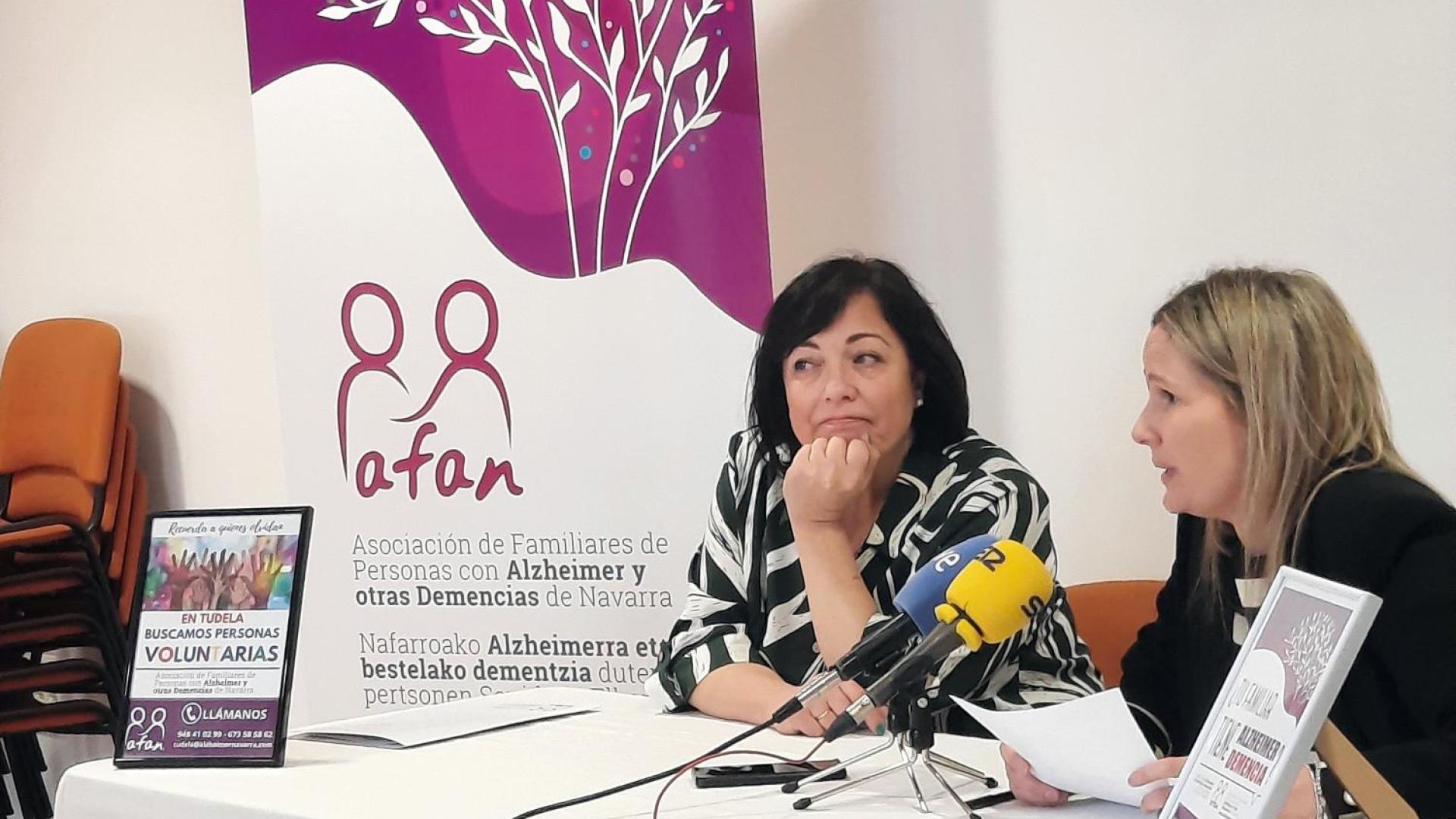 De izquierda a derecha: Marta Simón y Ana Remírez de Ganuza