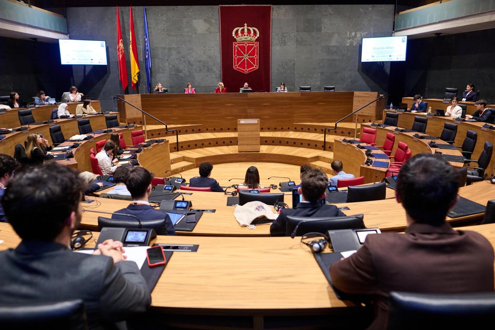 A: MIGUEL OSÉS
F: 24¿3-2024
P: 
L: PAMPLONA	
T: ASAMBLEA GENERAL DE LA PRIMERA SESION REGIONAL DEL PARLAMENTO JOVEN EUROPEO MIGUEL OSES