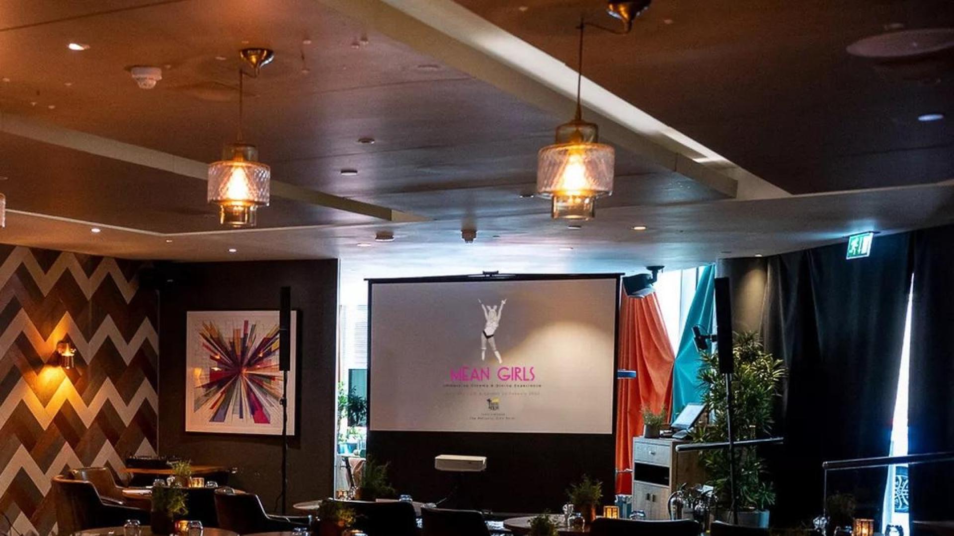 Interior del restaurante 'Taste Film'