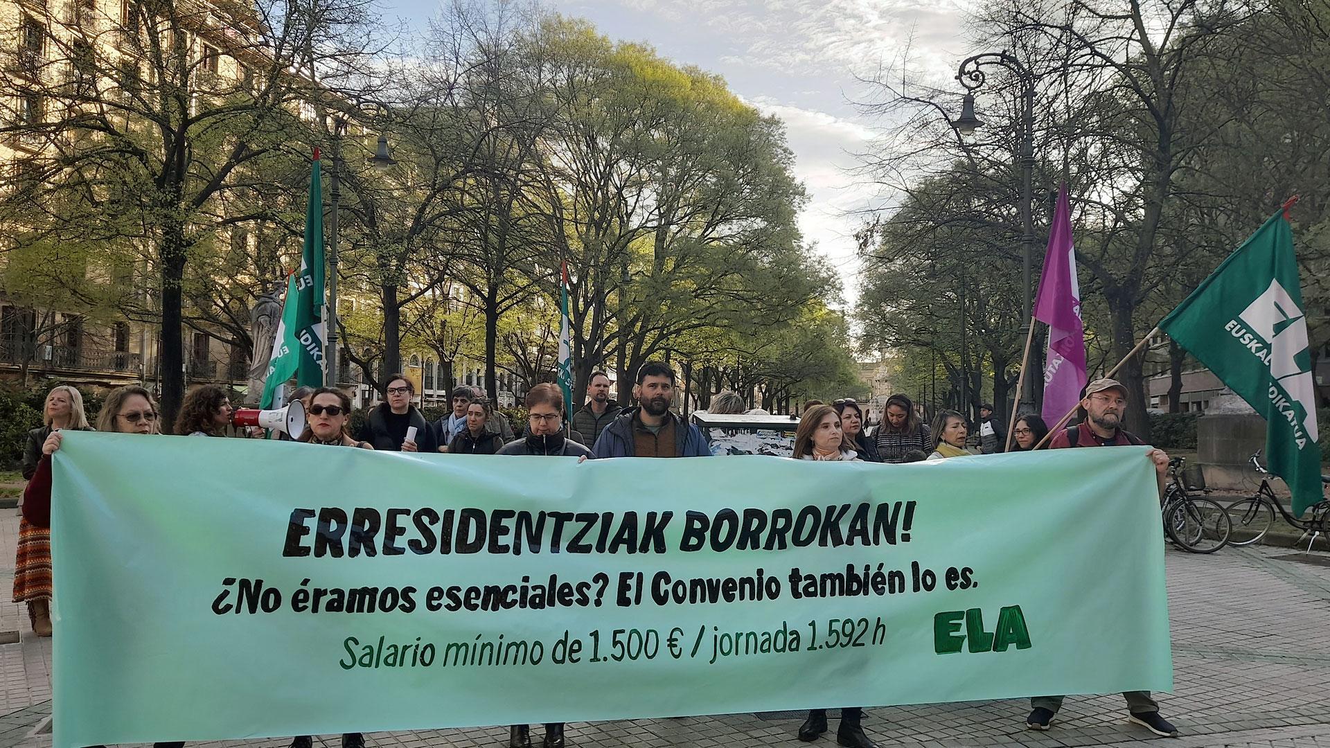 Concentración del sindicato ELA este jueves frente al Parlamento de Navarra