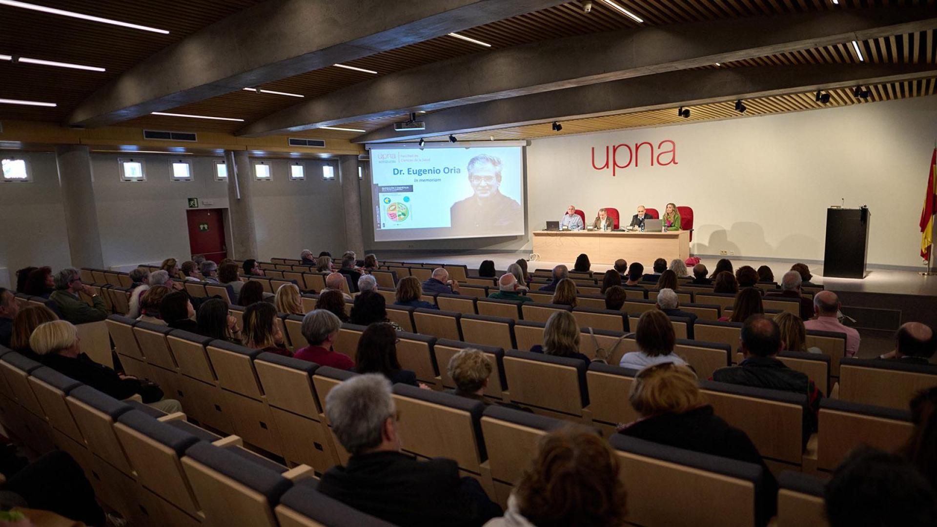Un momento del homenaje a Eugenio Oria, en la Facultad de Ciencias de la Salud