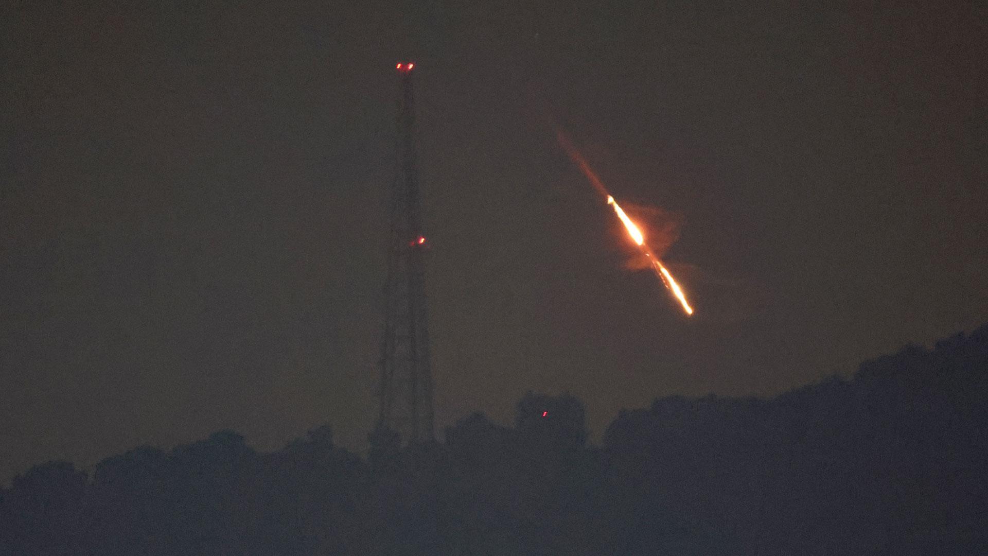 Imagen de drones o misiles iraníes acercándose a objetivos en lugares no revelados en el norte de Israel