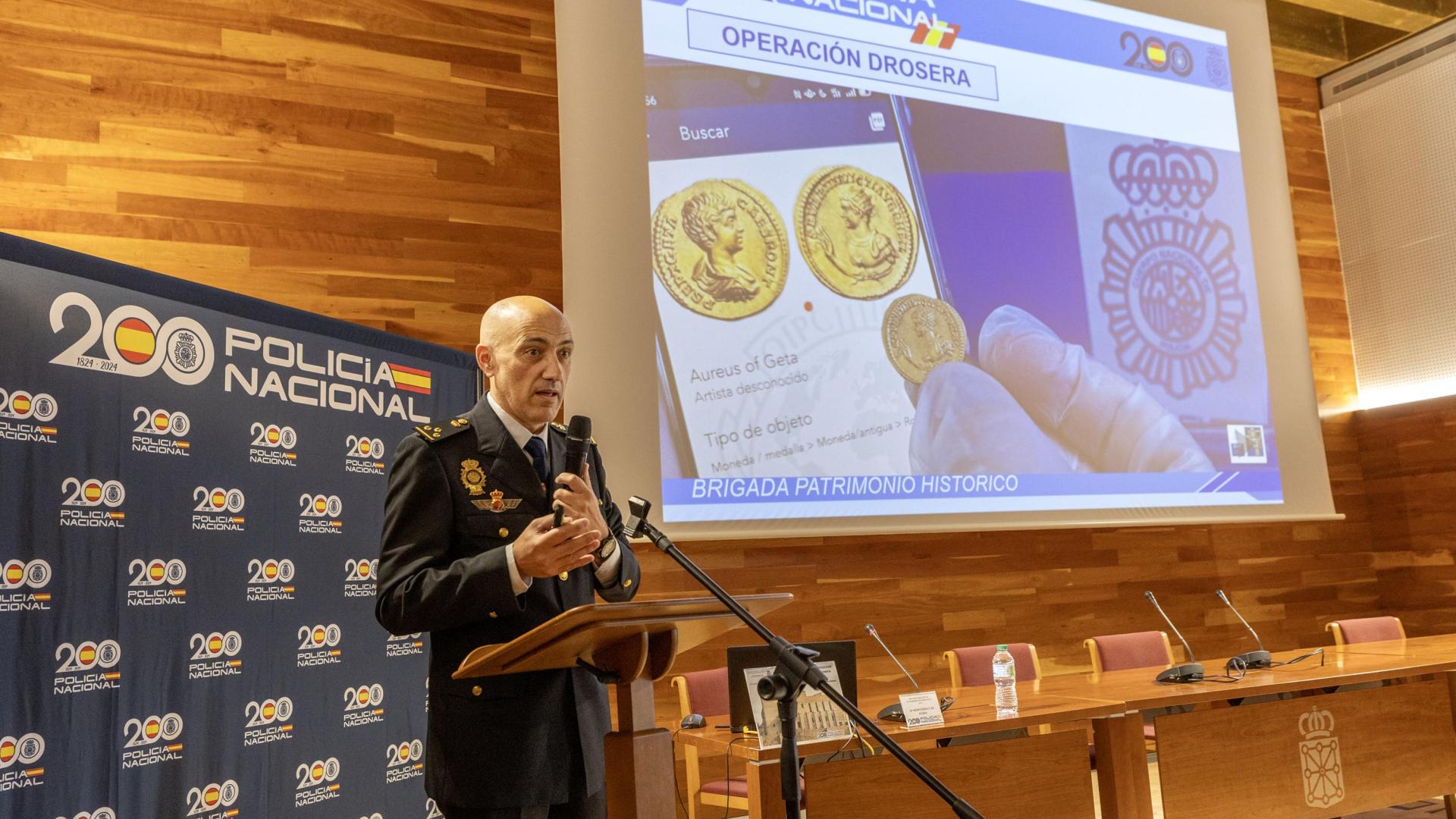 Miguel Ángel Espada, jefe del Grupo 2 de la Brigada de Patrimonio Histórico, explicó casos como el de la ‘operación Drosera’