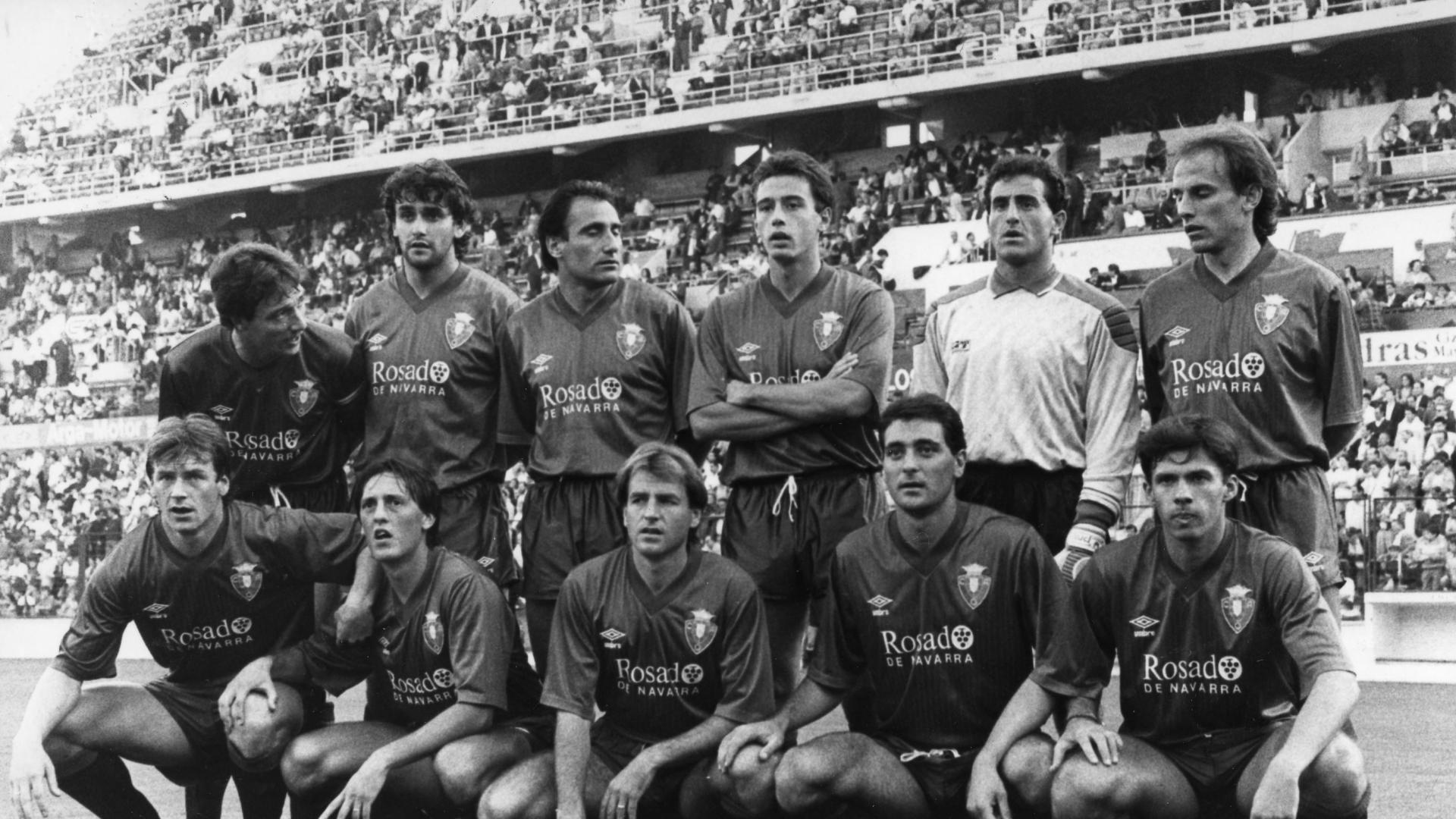 La alineación más repetida de la historia: Arriba, de izquierda a derecha, Javier Castañeda, Iñaki Ibáñez, José Luis Salcedo ‘Pepín’, Fermín de Luis, Roberto Santamaría y Ángel Martín González. Abajo, Jan Urban, José Antonio Martín Domínguez, Miguel Sola, Miguel Merino y José Ángel ‘Cuco’ Ciganda. Era la temporada 1989-90.