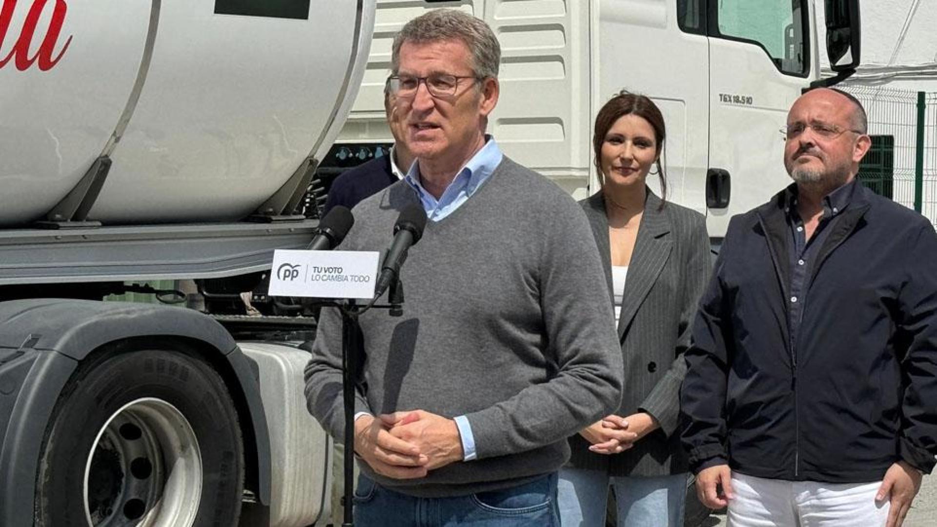 El líder del PP, Alberto Núñez Feijóo, en Tortosa (Tarragona)

EUROPA PRESS

27/04/2024