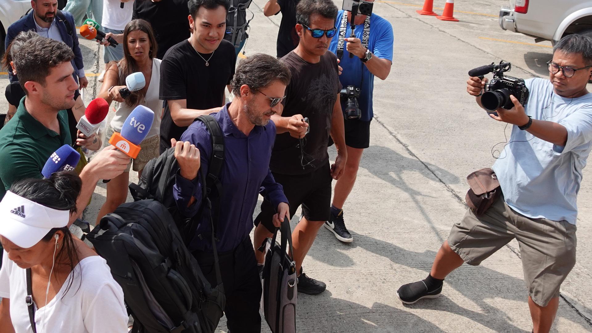 El padre de Daniel, Rodolfo Sancho, a su llegada al tribunal de Samui (Tailandia)