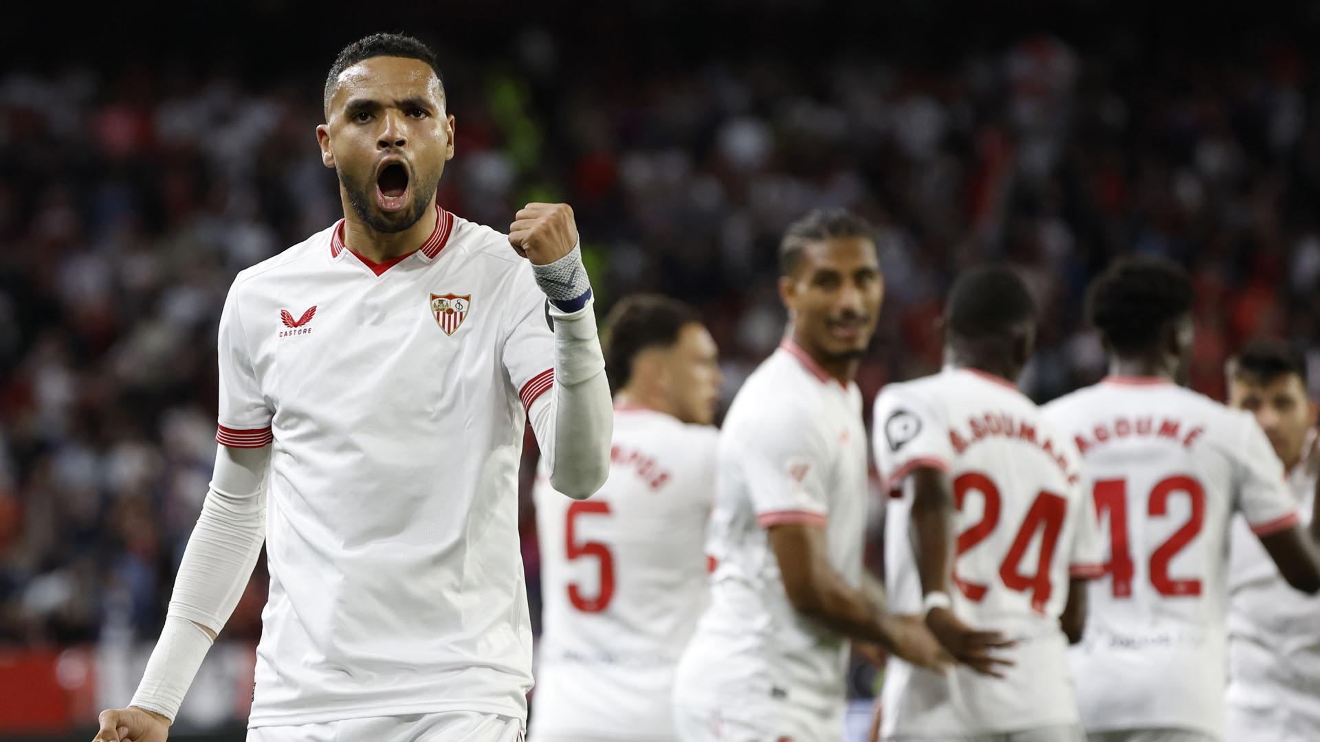 El delantero del Sevilla Youssef En-Nesyri, tras marcar el 2-0 ante el Granada