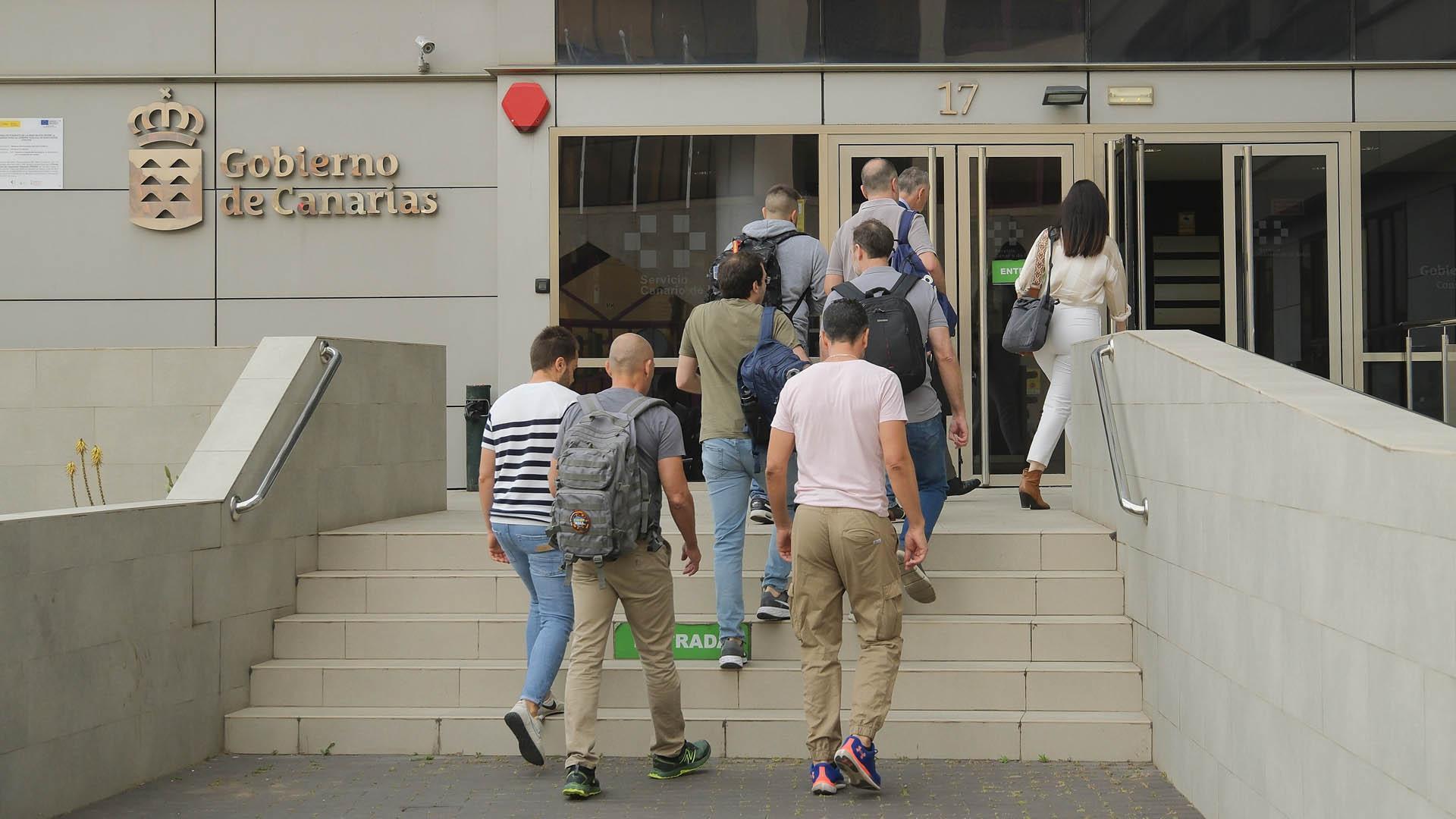 La Policía Judicial registra la sede del Servicio Canario de Salud por orden de la Fiscalía Europea