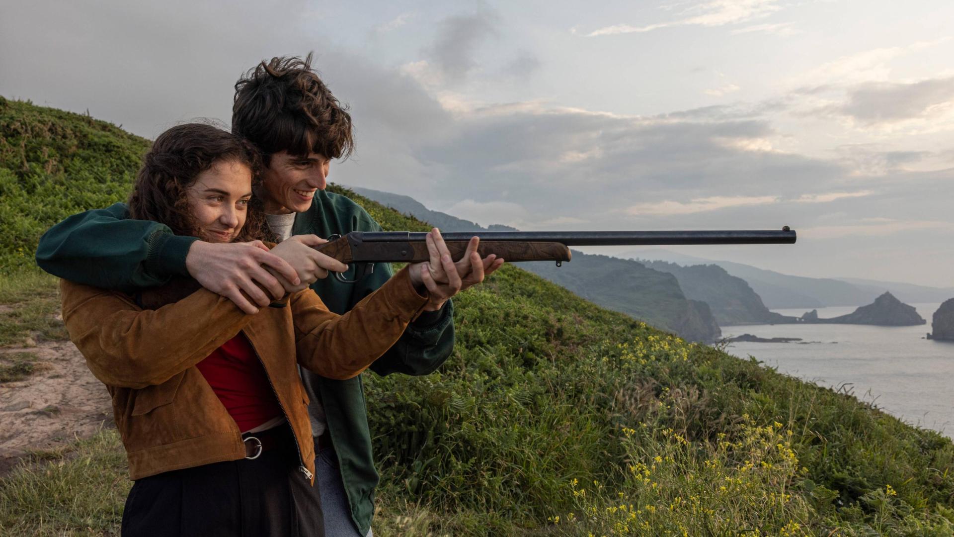 Aina Picarolo y Daniel Vitallé en una imagen de la película