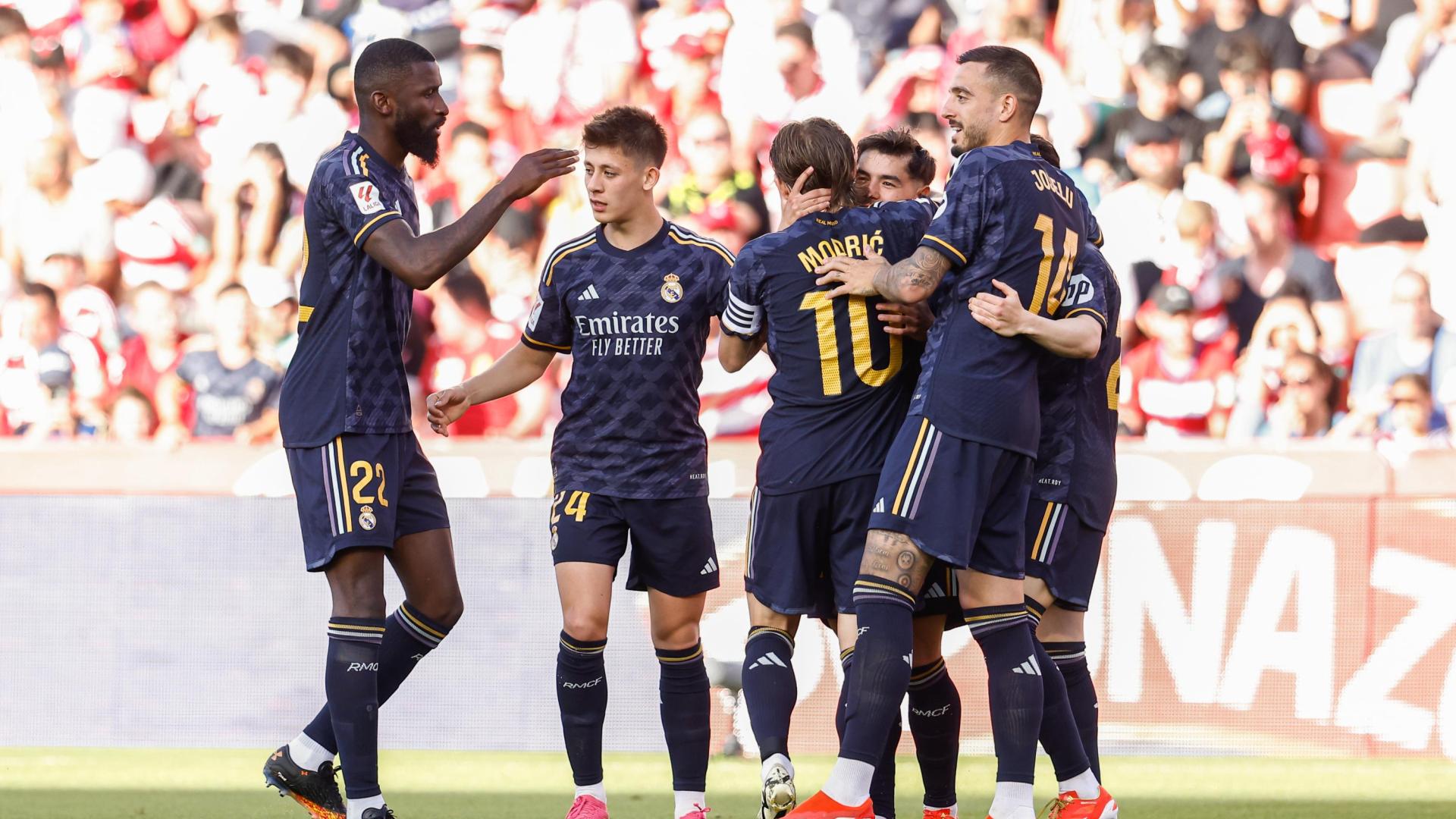 El malagueño Brahím Díaz celebra uno de los dos goles anotados en el encuentro ante el Granada