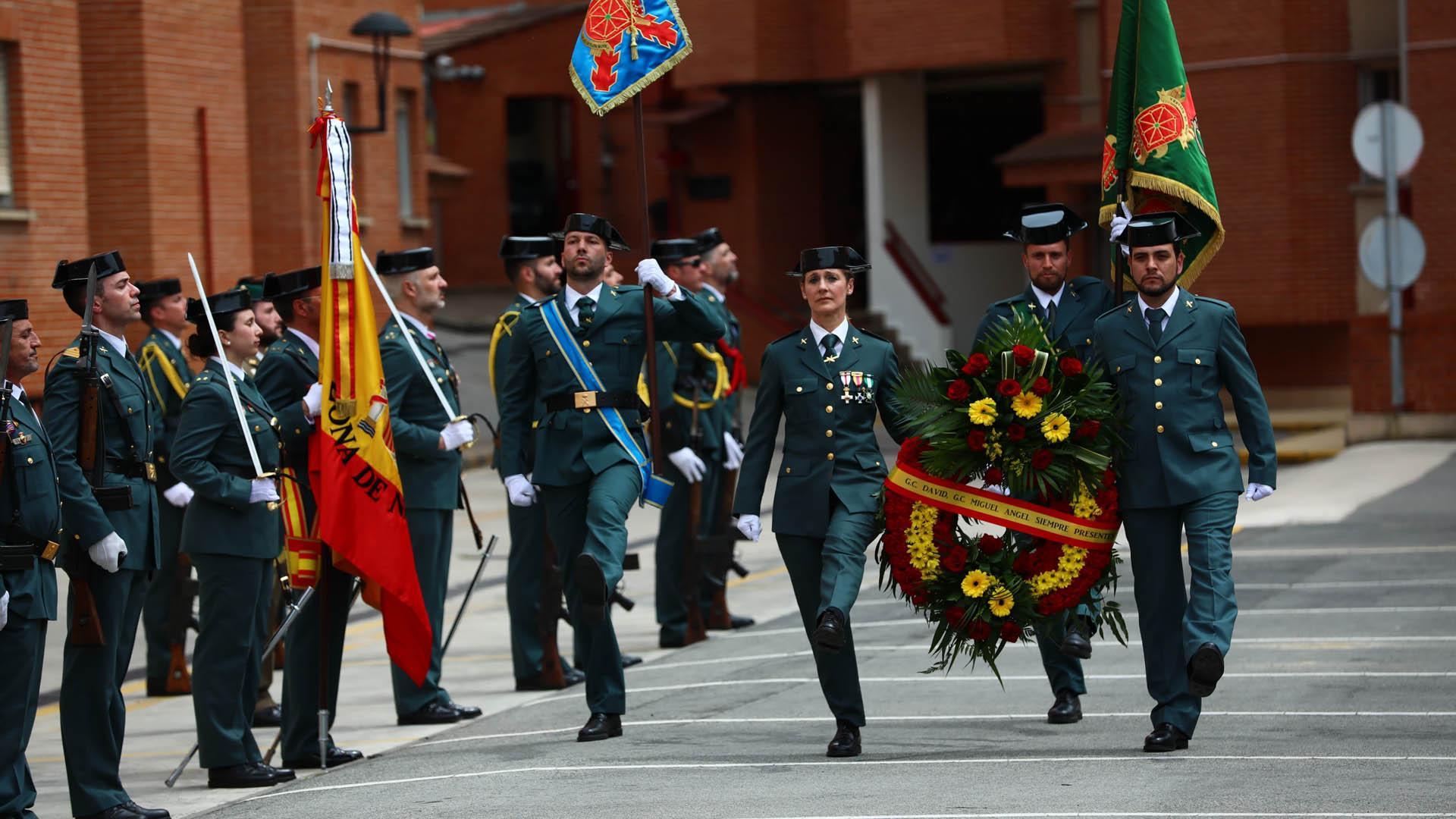 Homenaje al guardia civil asesinado en Barbate
