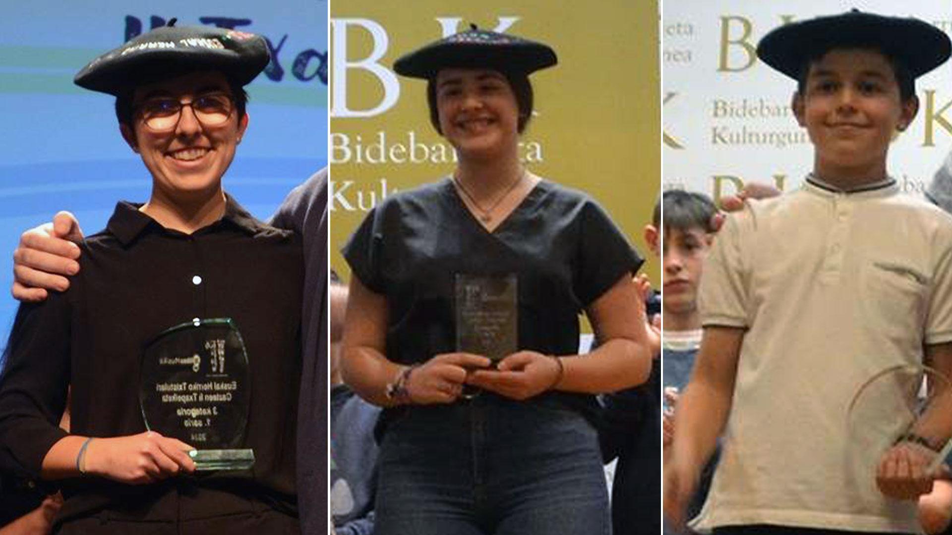 De izquierda a derecha: Leire Retegi Fernández, Izar Imbuluzqueta Arroabarren y Jon Laínez Vicente