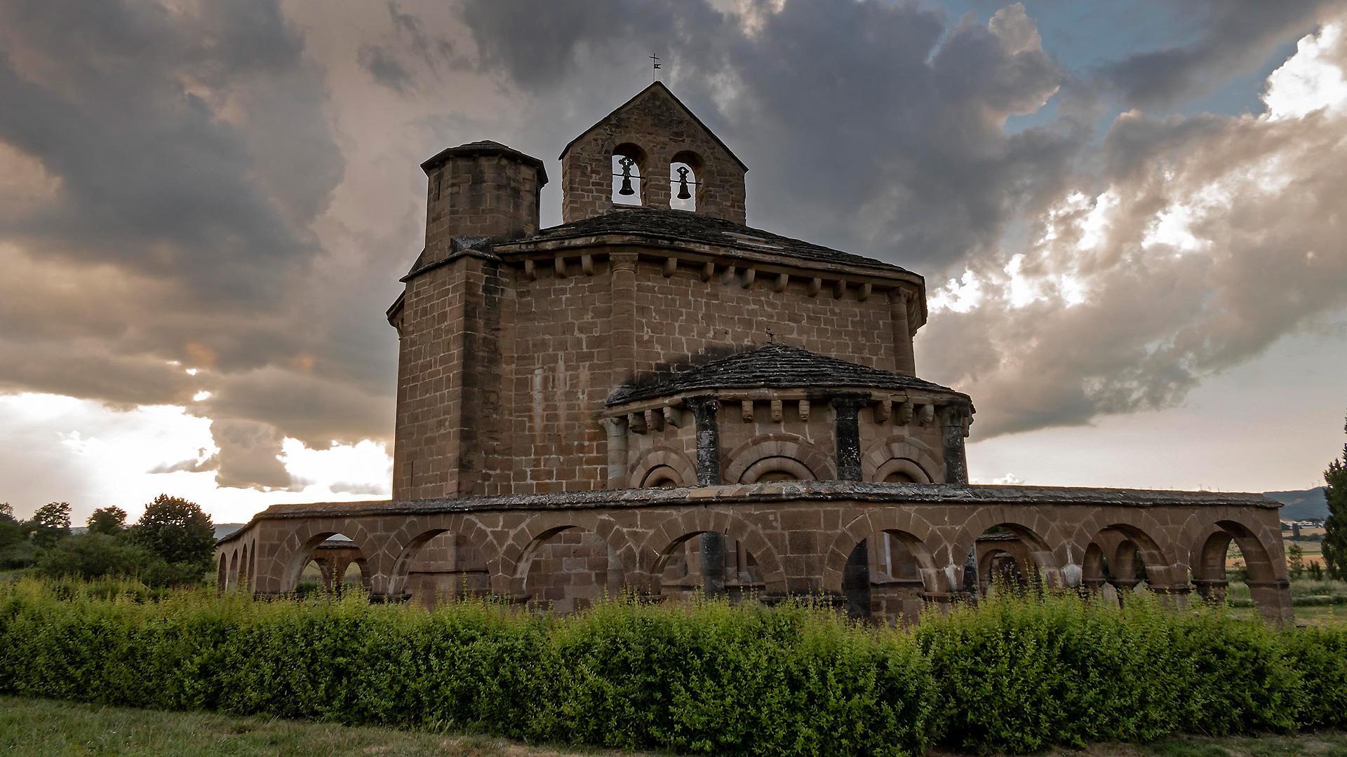 Iglesia de santa María de Eunate