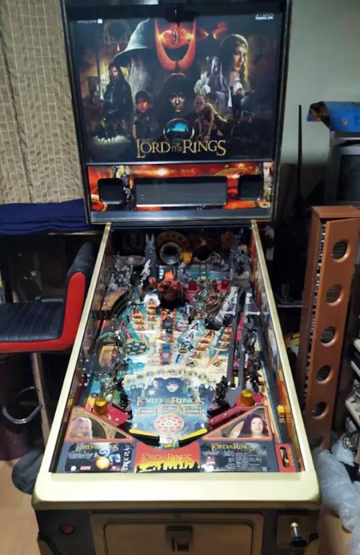 Pinball basado en 'El Señor de los anillos'