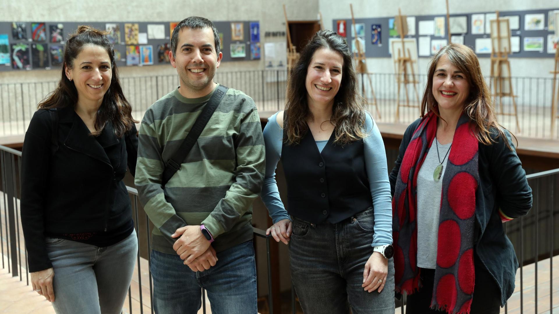 Desde la izda.: Isabel Vera Pérez (vocal), José Luis Asensio Igoa (tesorero), Susana Heredia Sánchez (presidenta) y Clara Salvador Castiella (secretaria)