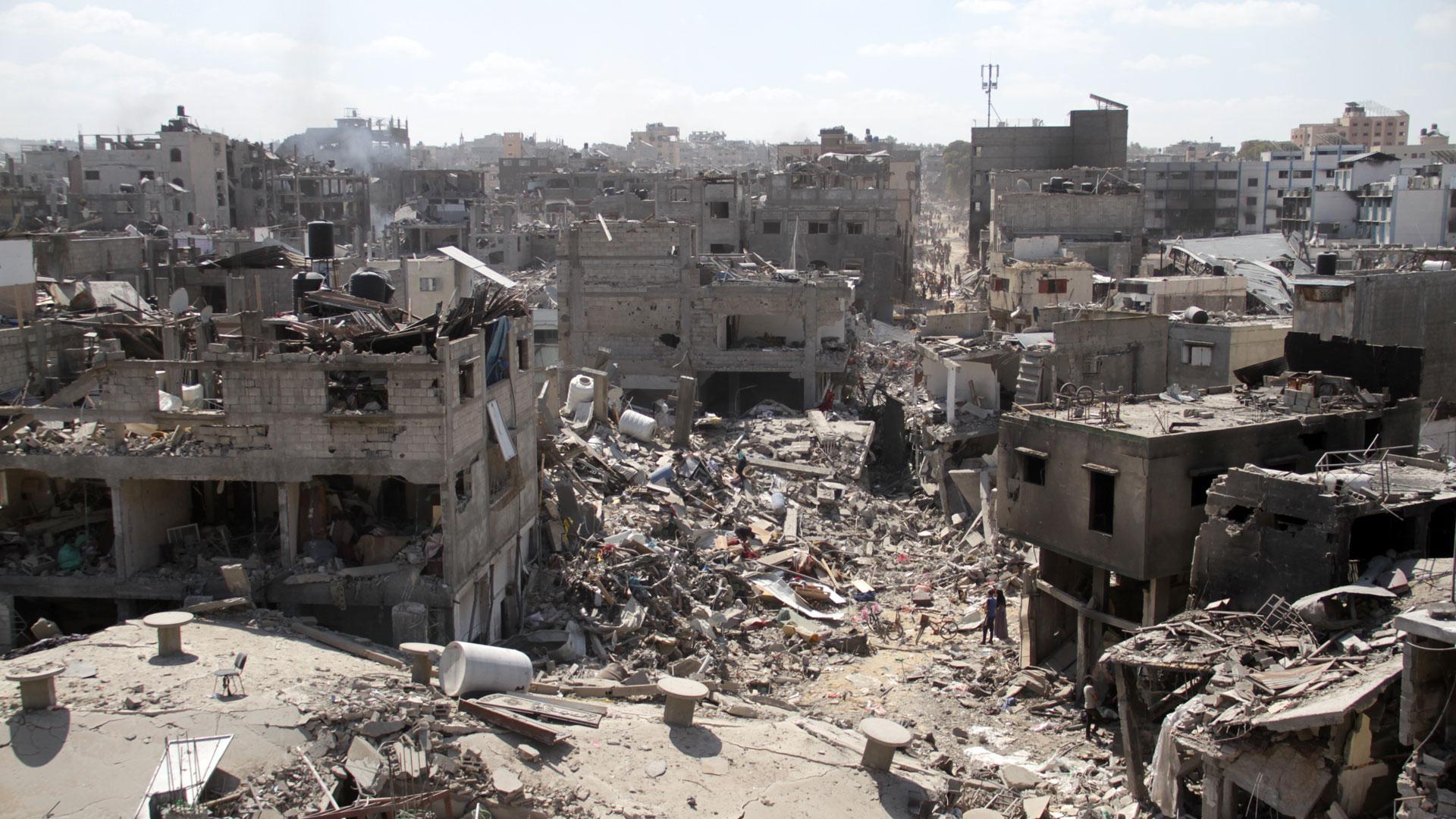 Imagen de archivo de varios edificios destruidos en Yabalia, en el norte de la Franja de Gaza