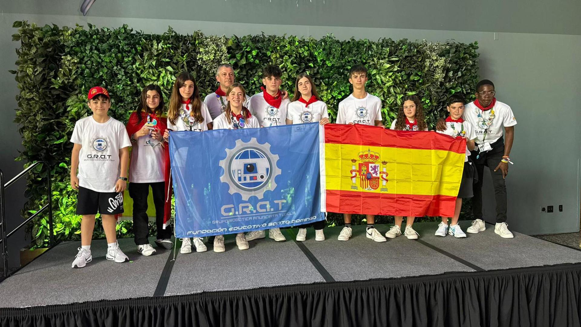 Los integrantes del equipo GRAT Anunciata de Tudela que participaron en el concurso celebrado en EE UU.