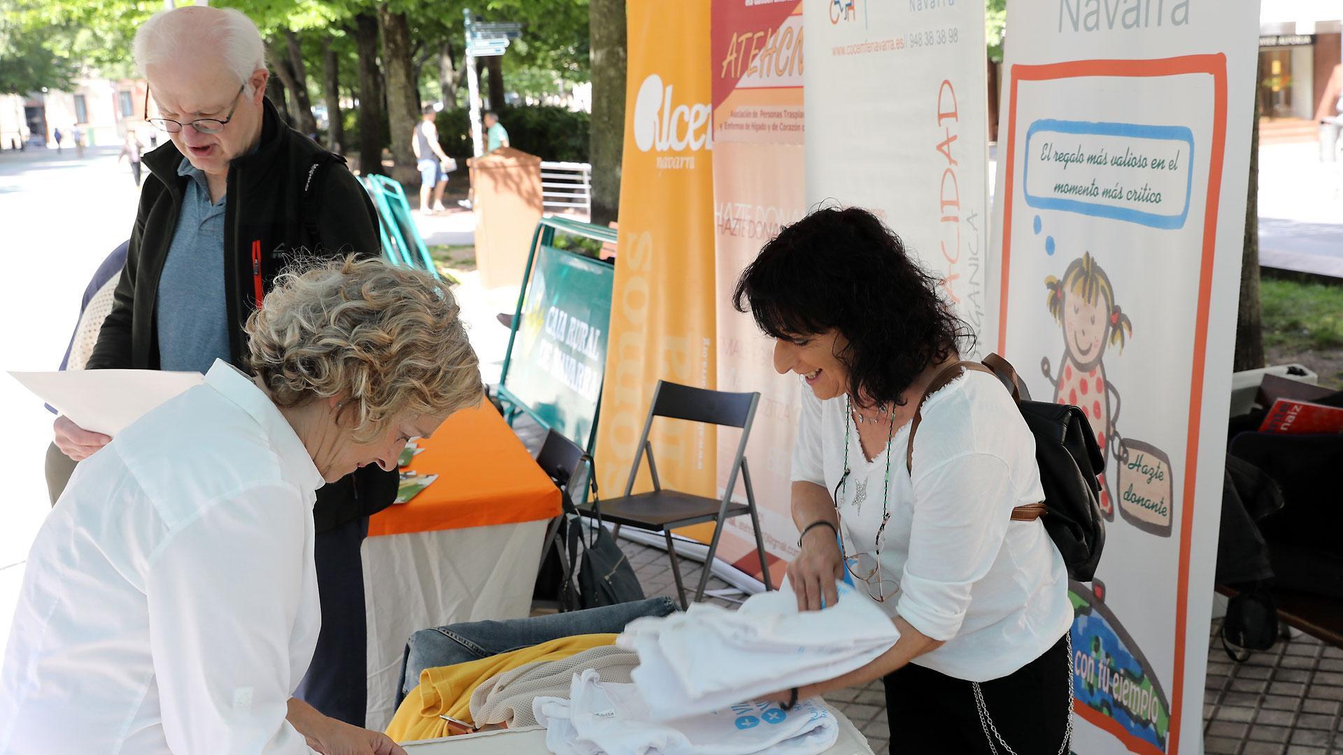 Alcer Navarra, Atehna y Fibrosis Quística Navarra han celebrado este miércoles un acto en Pamplona con motivo del 'Día nacional de donantes de órganos y tejidos'
