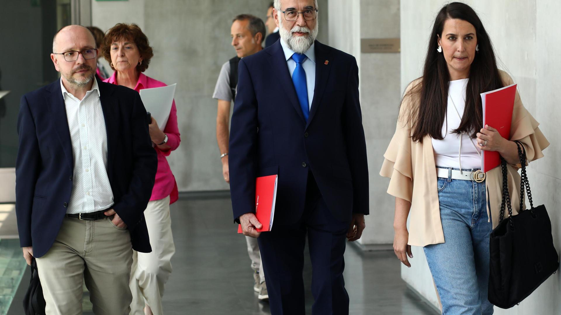 Alberto Lafuente (gerente Bidean), Fernando Domínguez e Inés Royo.