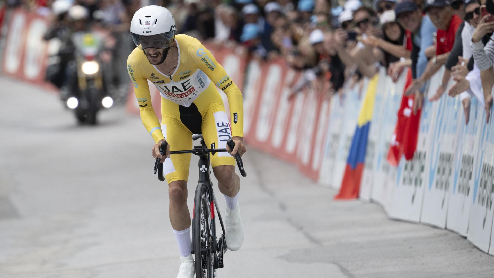 El británico Adam Yates durante la final del Tour de Suiza