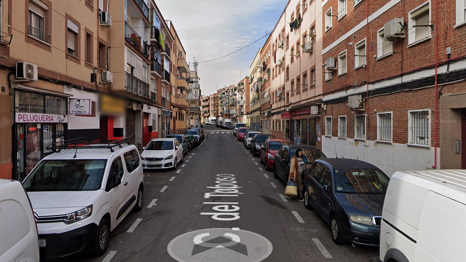 Vista de la calle del Toboso de Carabanchel, donde se produjo el hallazgo